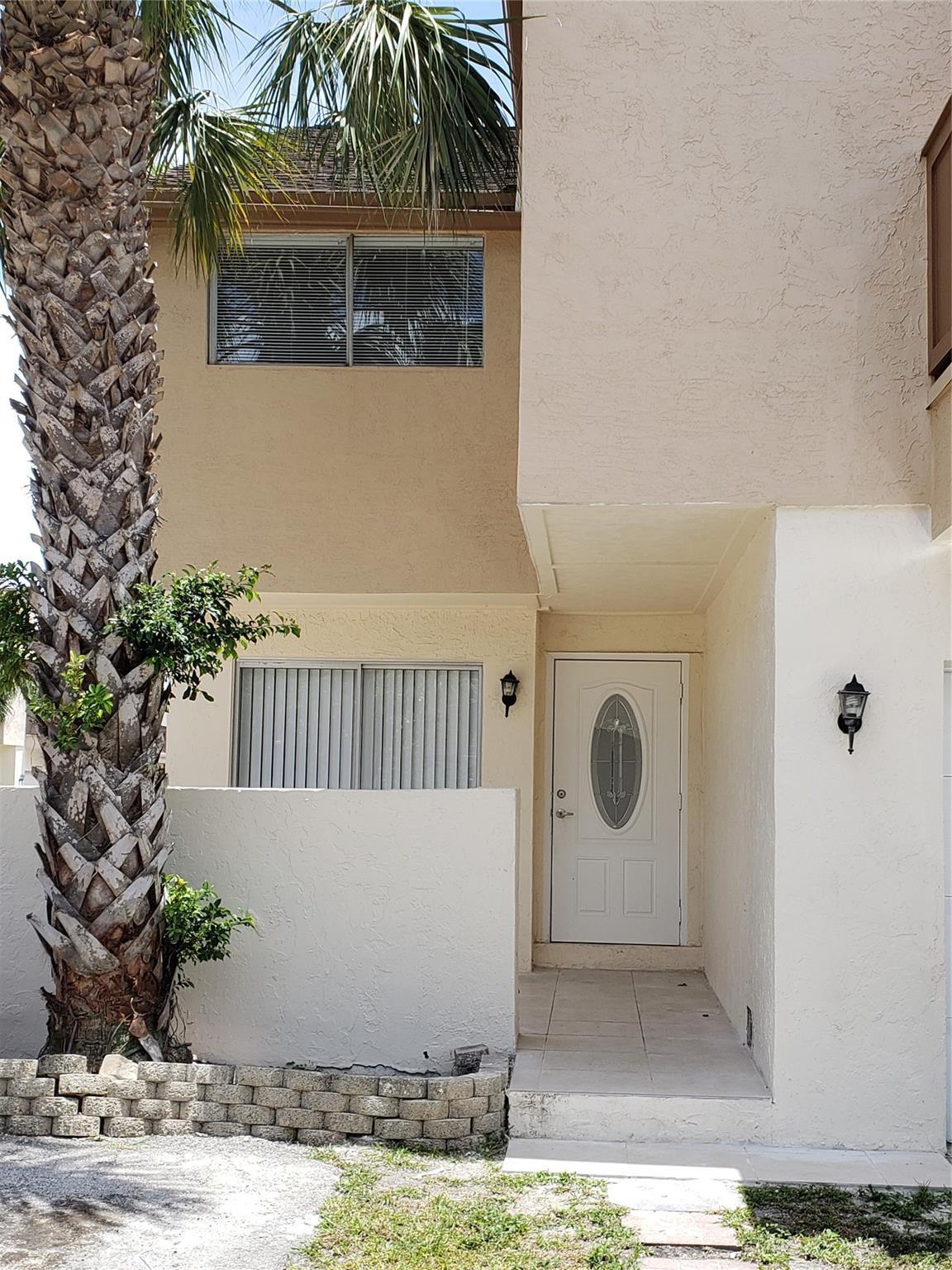 851 NW 81ST Terrace 8, Plantation, FL 33324, Plantation - Photo 3
