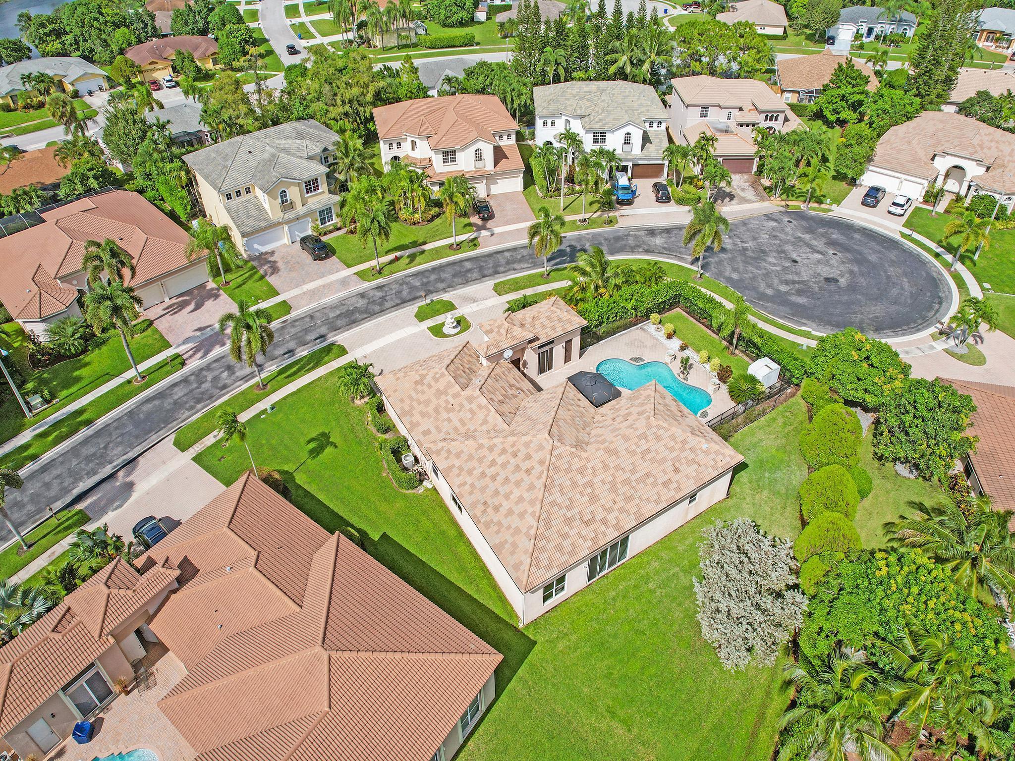 2933 E Fontana Court, Royal Palm Beach, FL 33411, Royal Palm Beach - Photo 3