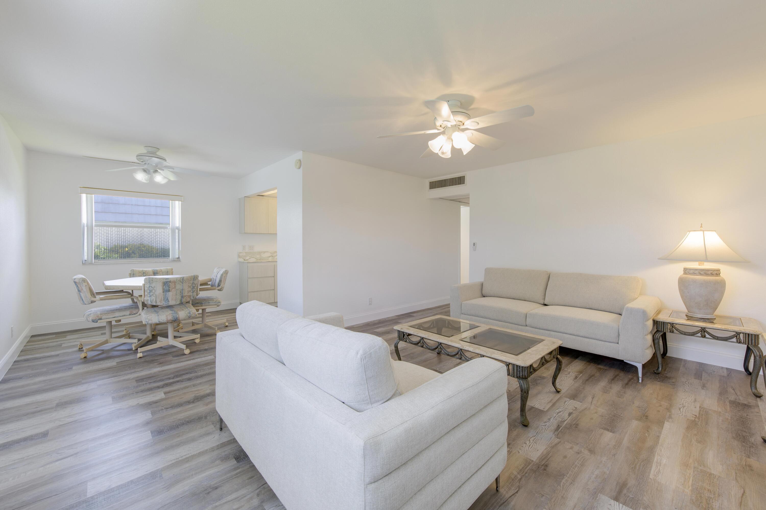 189 Valencia H, Delray Beach, FL 33446, Delray Beach