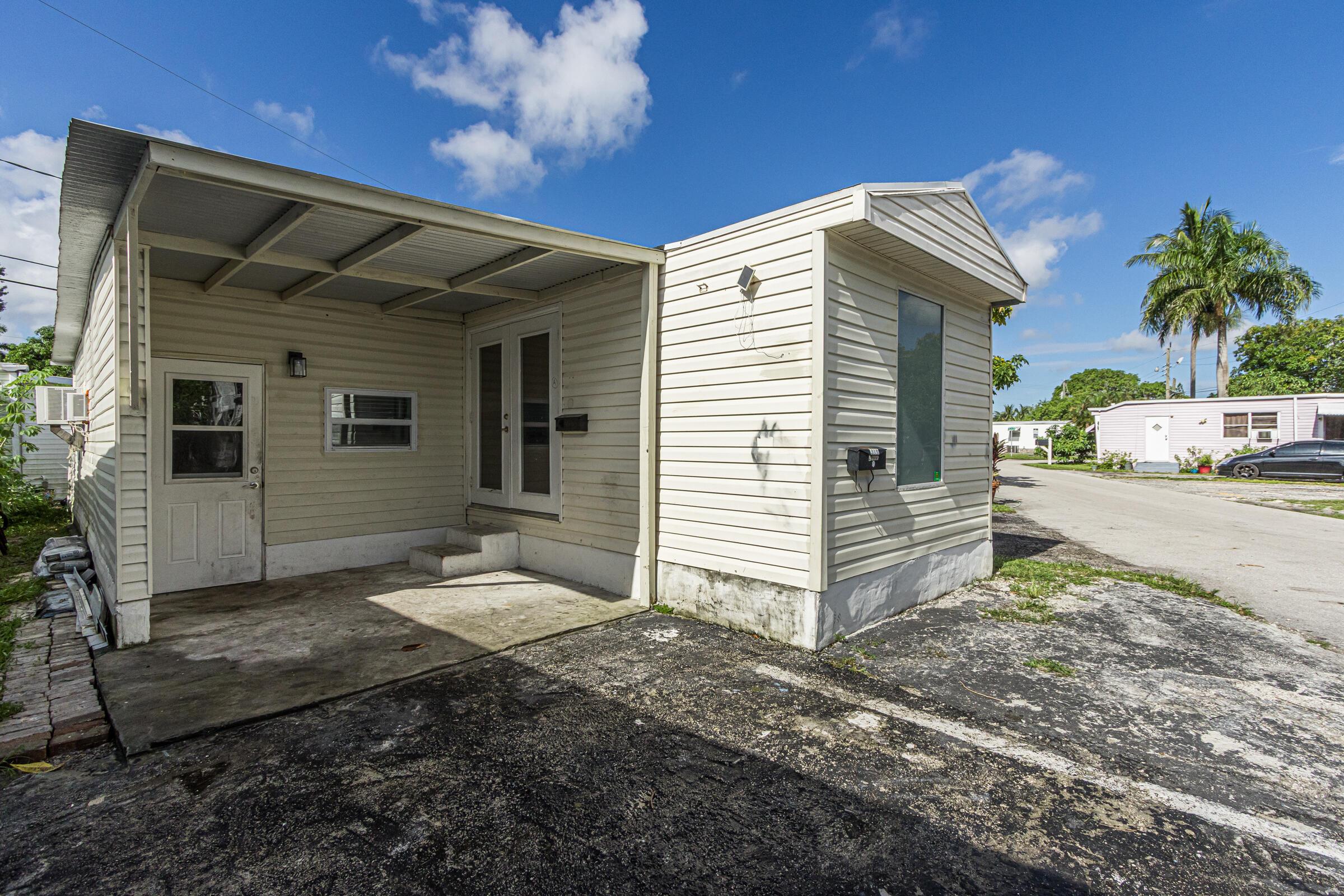 2776 NW 29th Place, Oakland Park, FL 33311, Oakland Park - Photo 5