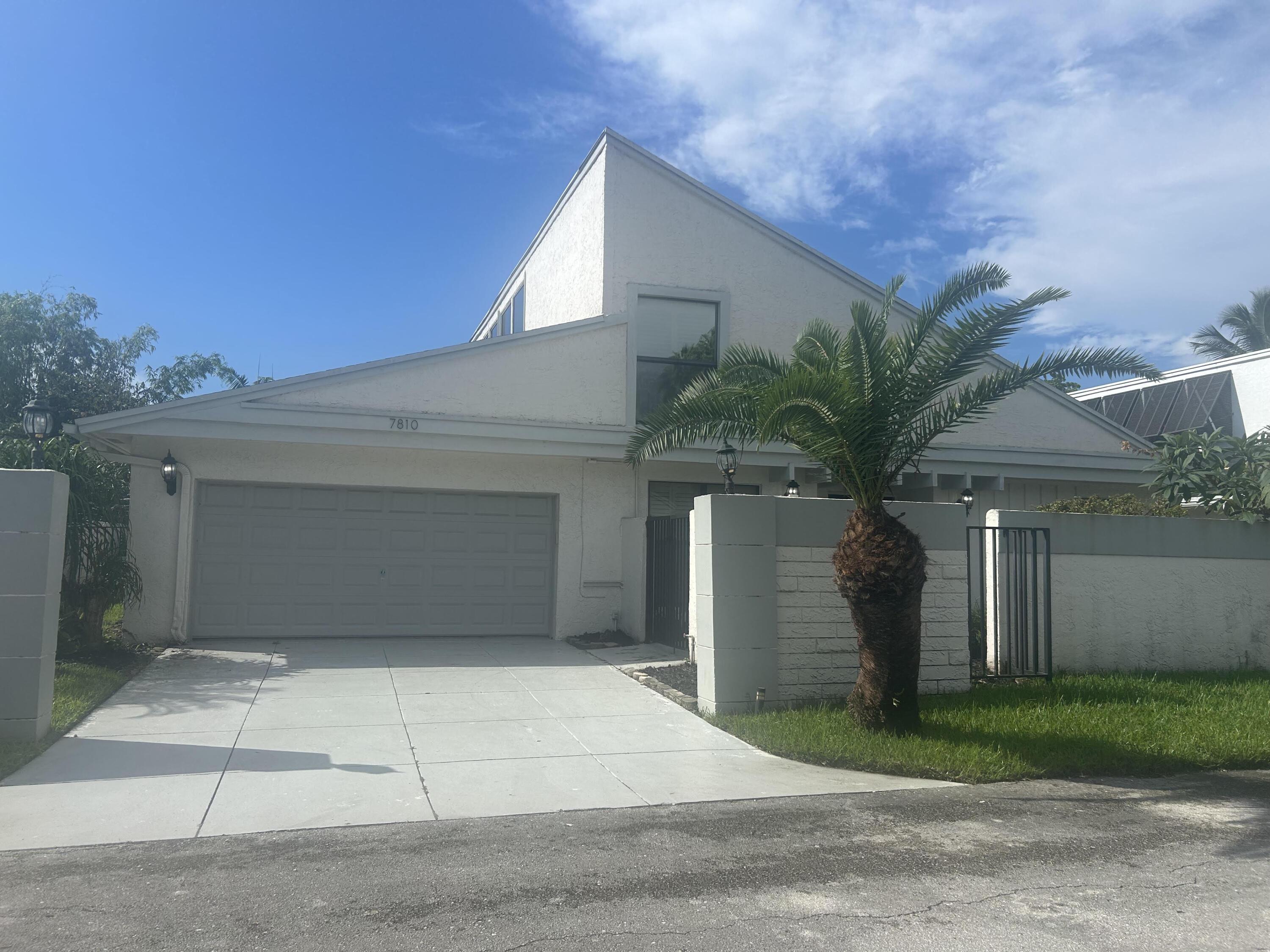 7810 NW 4TH Street, Plantation, FL 33324, Plantation - Photo 2
