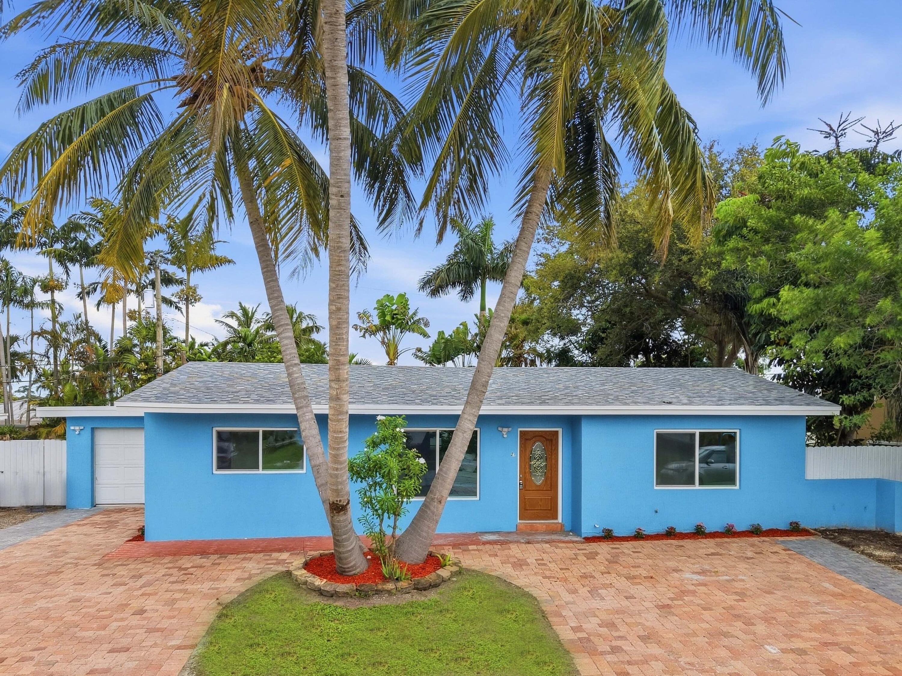 1421 Crest Drive, Lake Worth, FL 33461, Lake Worth - Photo 4