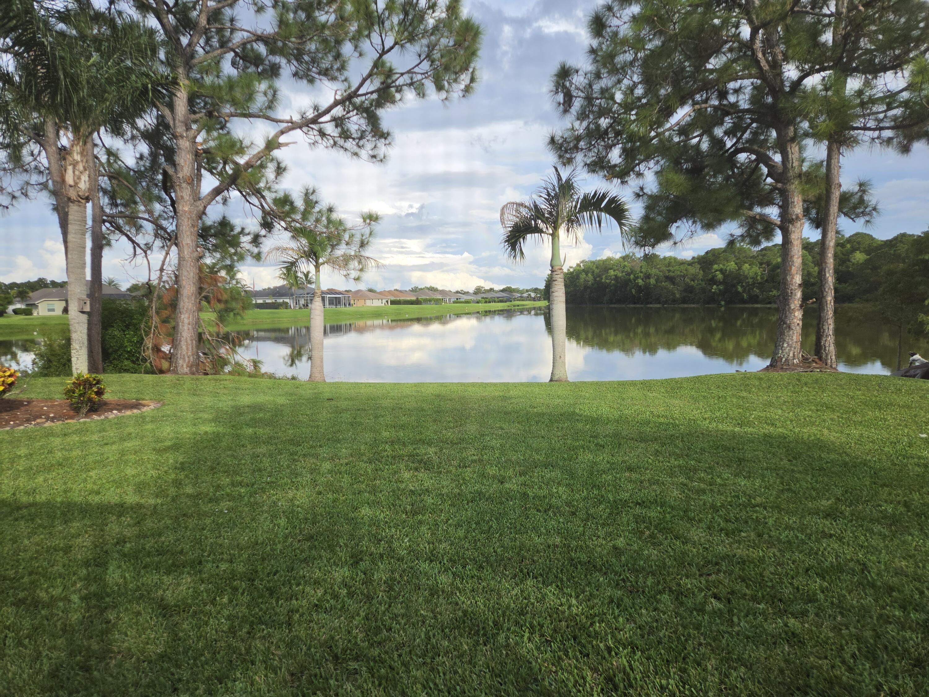 238 SW FERNLEAF Trail, Port St. Lucie, FL 34953, Port St. Lucie - Photo 4
