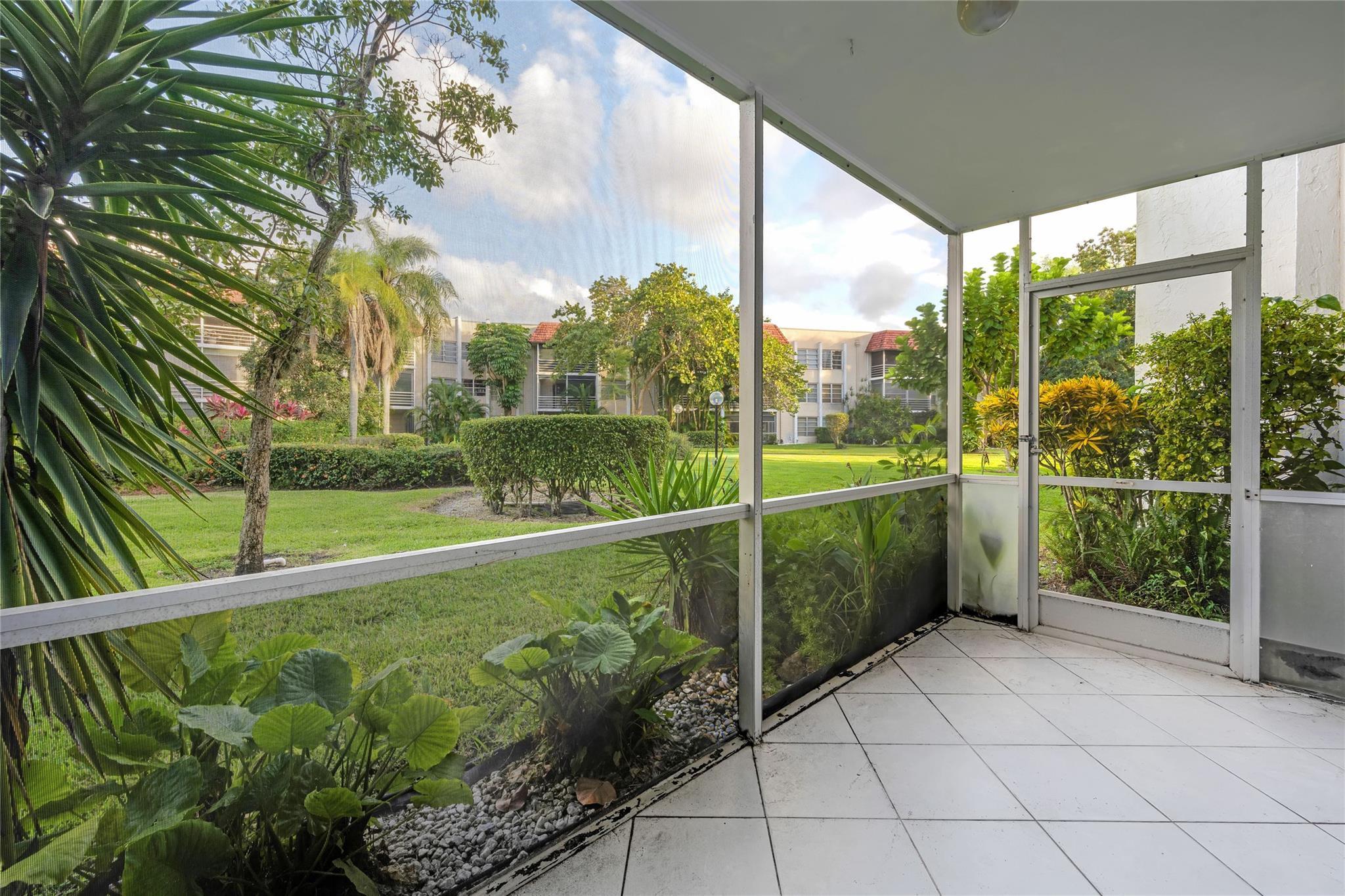 3774 INVERRARY Boulevard 104P, Lauderhill, FL 33319, Lauderhill - Photo 2