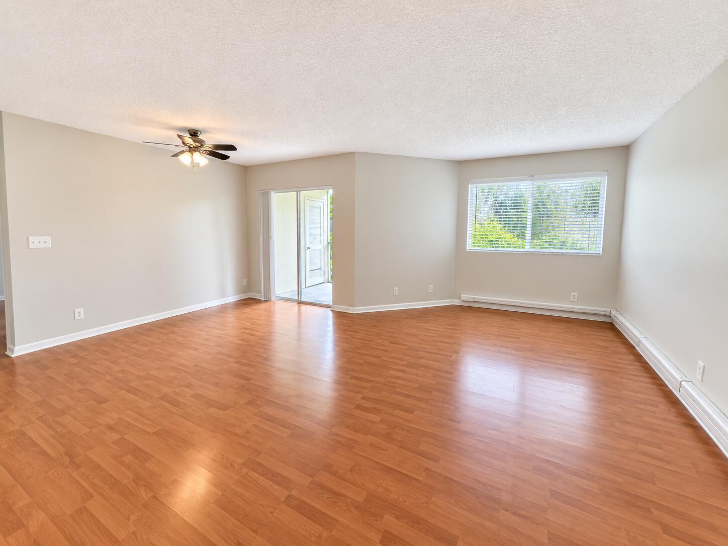 9701 WESTVIEW Drive 1415, Coral Springs, FL 33076, Coral Springs - Photo 3