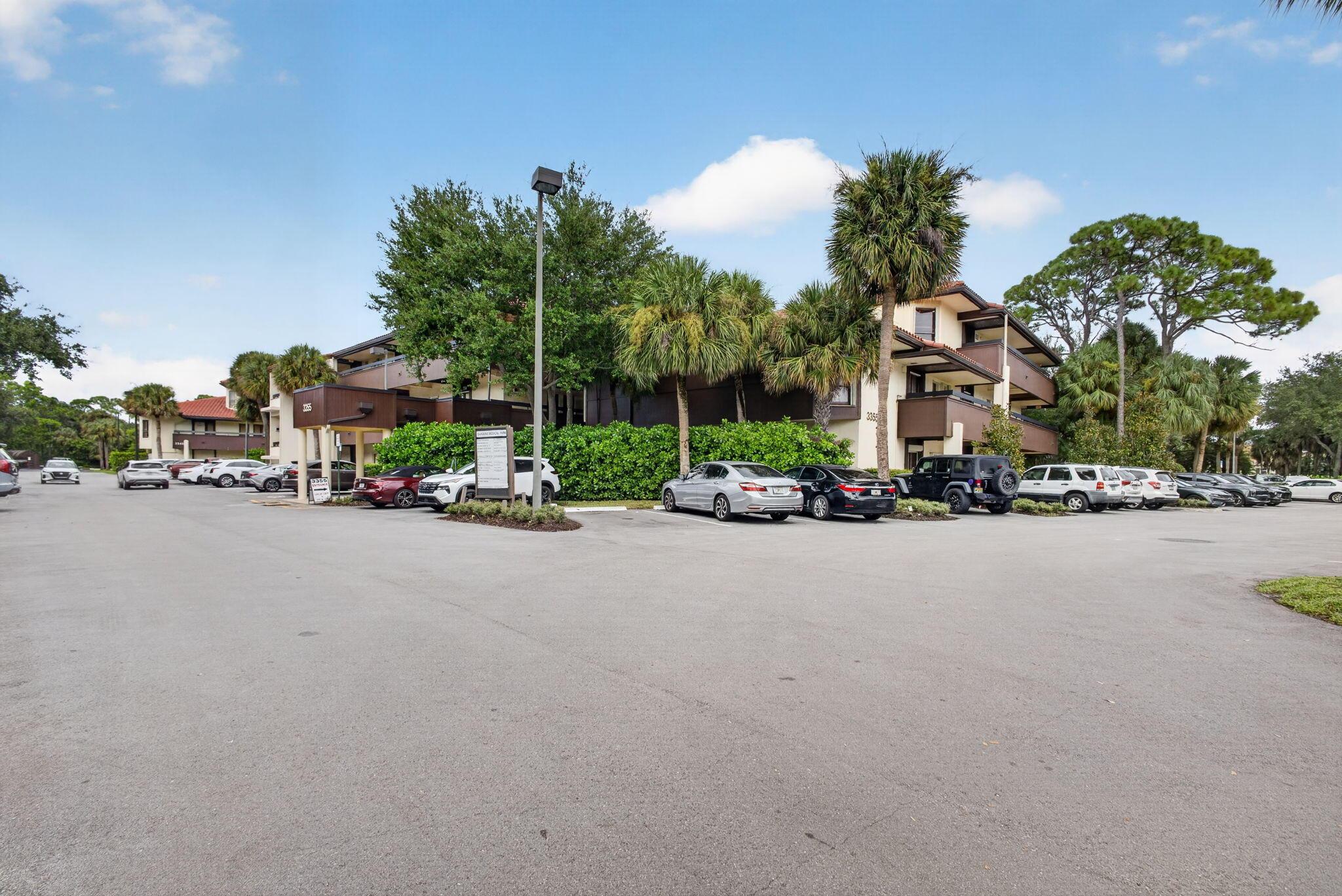 3355 BURNS Road 205, Palm Beach Gardens, FL 33410, Palm Beach Gardens