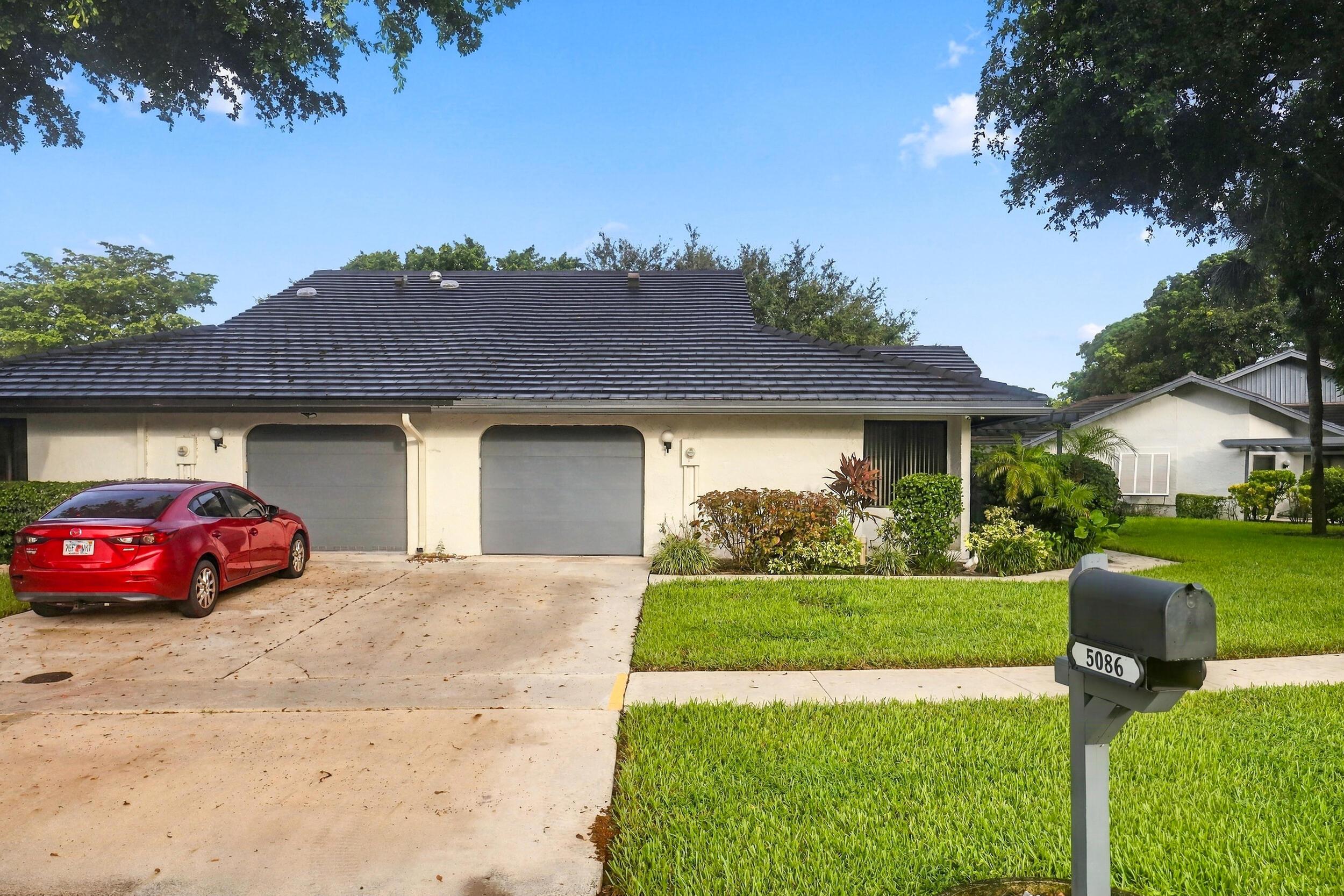 5086 Pine Drive, Boynton Beach, FL 33437, Boynton Beach - Photo 4