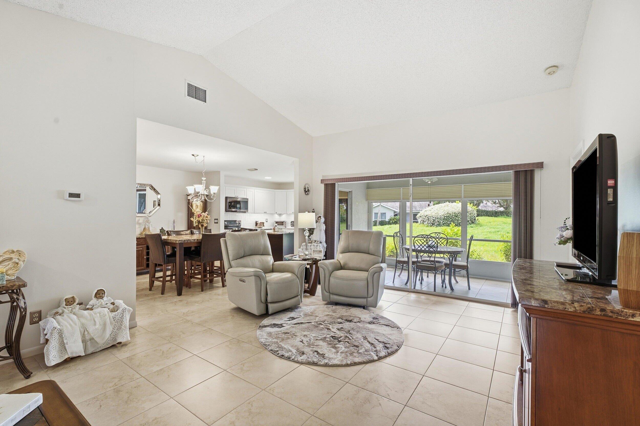 3310 SW Villa Place, Palm City, FL 34990, Palm City - Photo 5