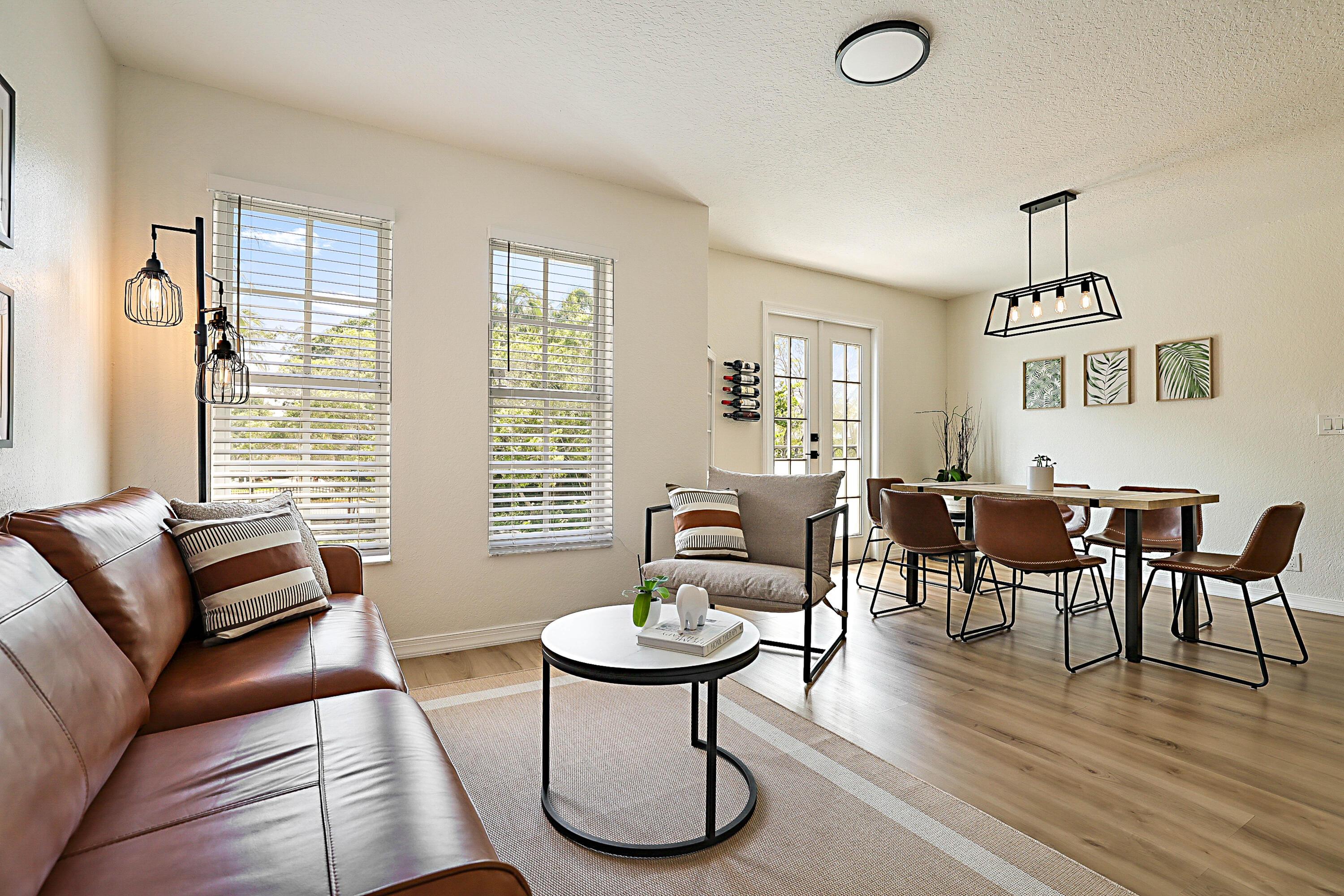 1105 Lake Shore Drive 205, Lake Park, FL 33403, Lake Park - Photo 4