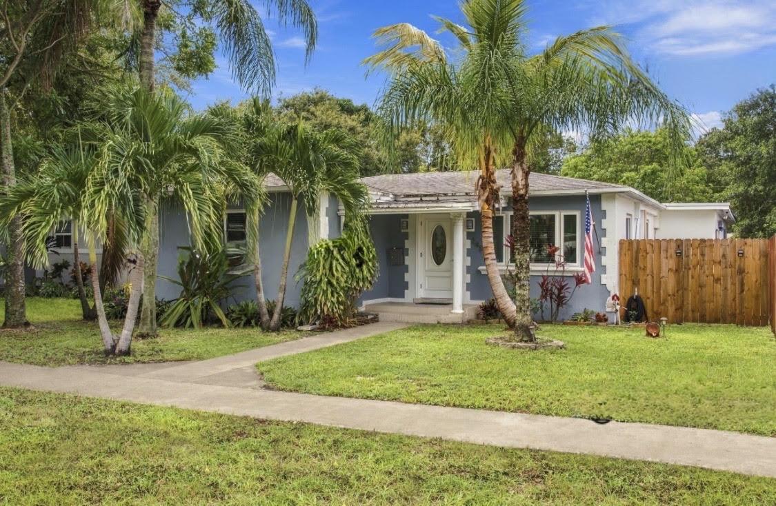 245 SW 5TH Street, Dania Beach, FL 33004, Dania Beach - Photo 2