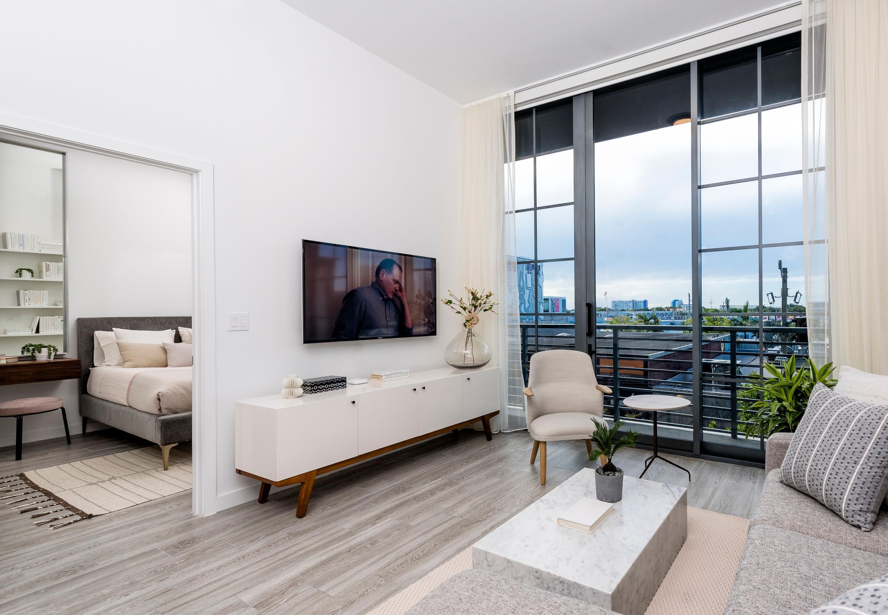 240 NW 25th Street 627, Miami, FL 33127, Miami - Photo 4