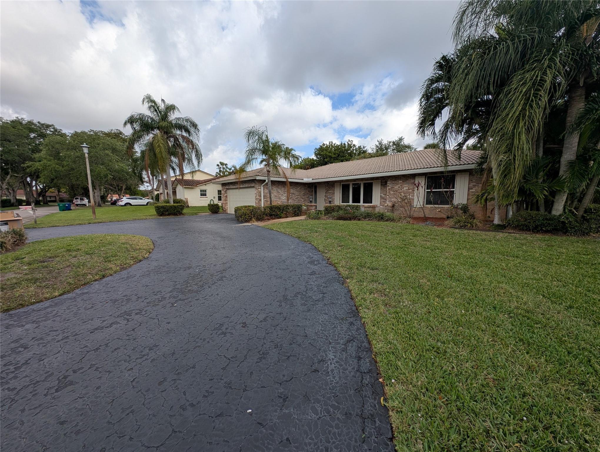 9135 NW 3RD Court, Coral Springs, FL 33071, Coral Springs - Photo 3