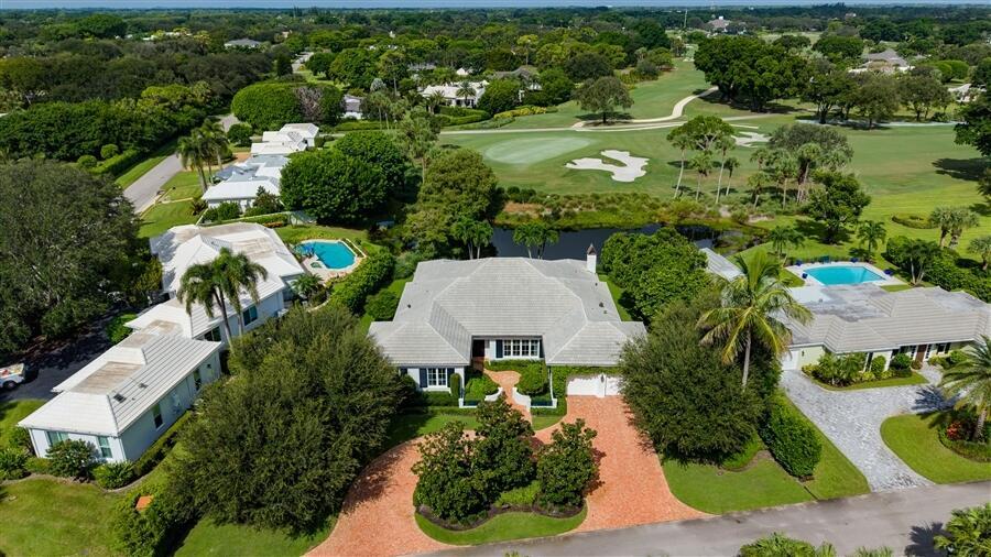 11 Country Road E, Village of Golf, FL 33436, Village of Golf - Photo 3