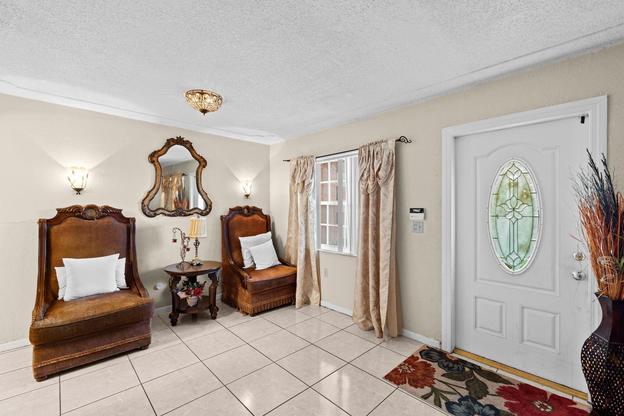 524 NW 9th Avenue, Boynton Beach, FL 33435, Boynton Beach - Photo 3