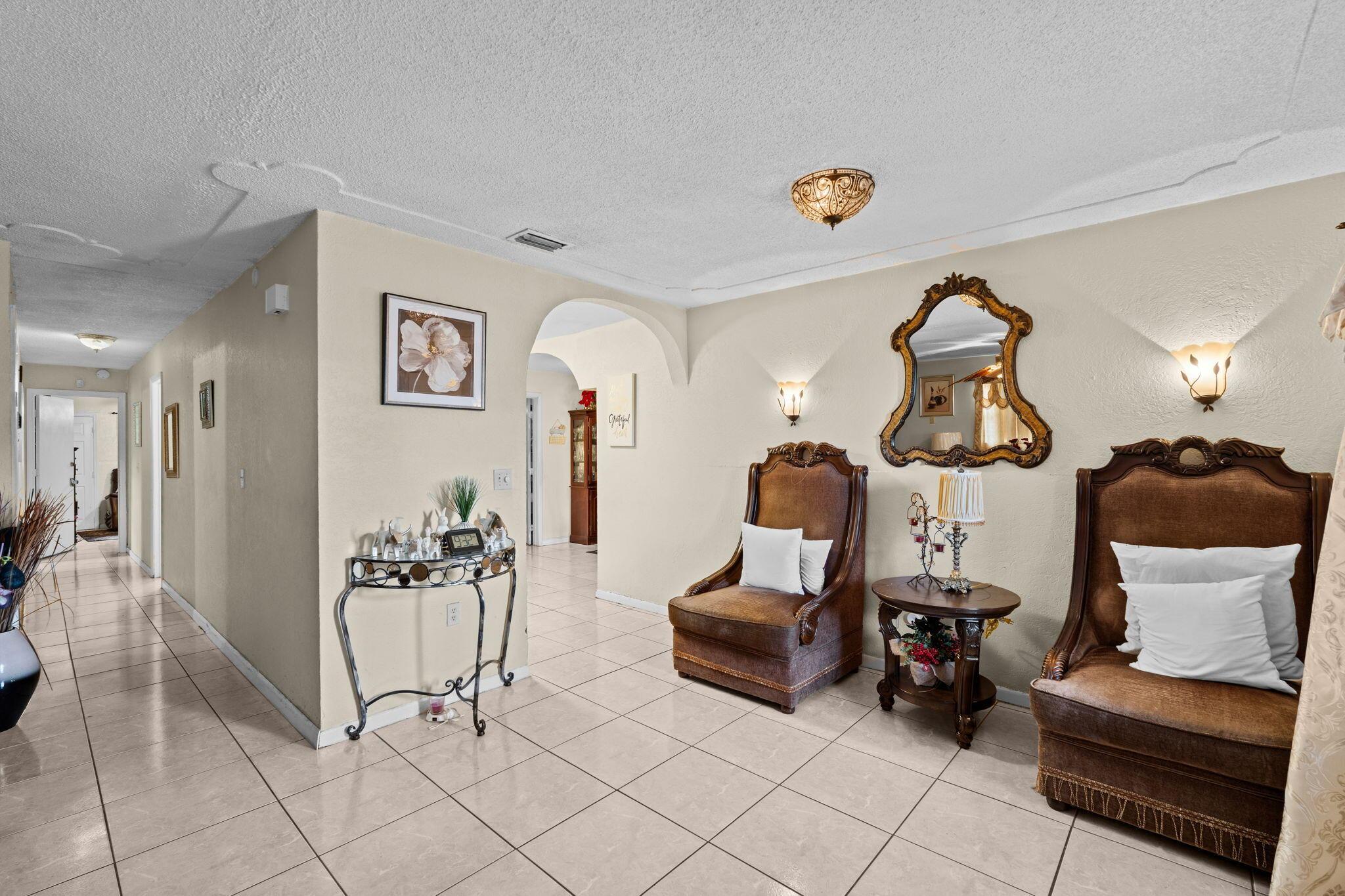 524 NW 9th Avenue, Boynton Beach, FL 33435, Boynton Beach - Photo 4