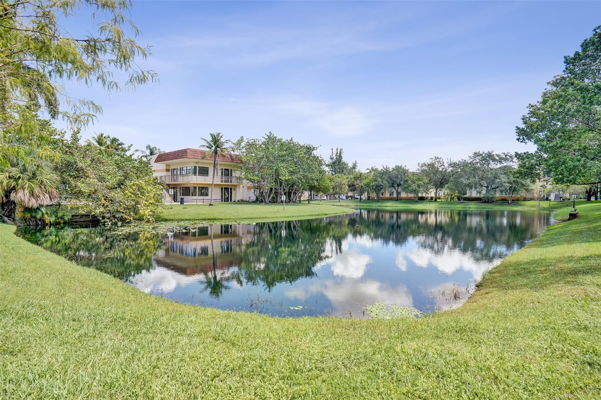 4748 SW 63rd Terrace, Davie, FL 33314, Davie - Photo 2