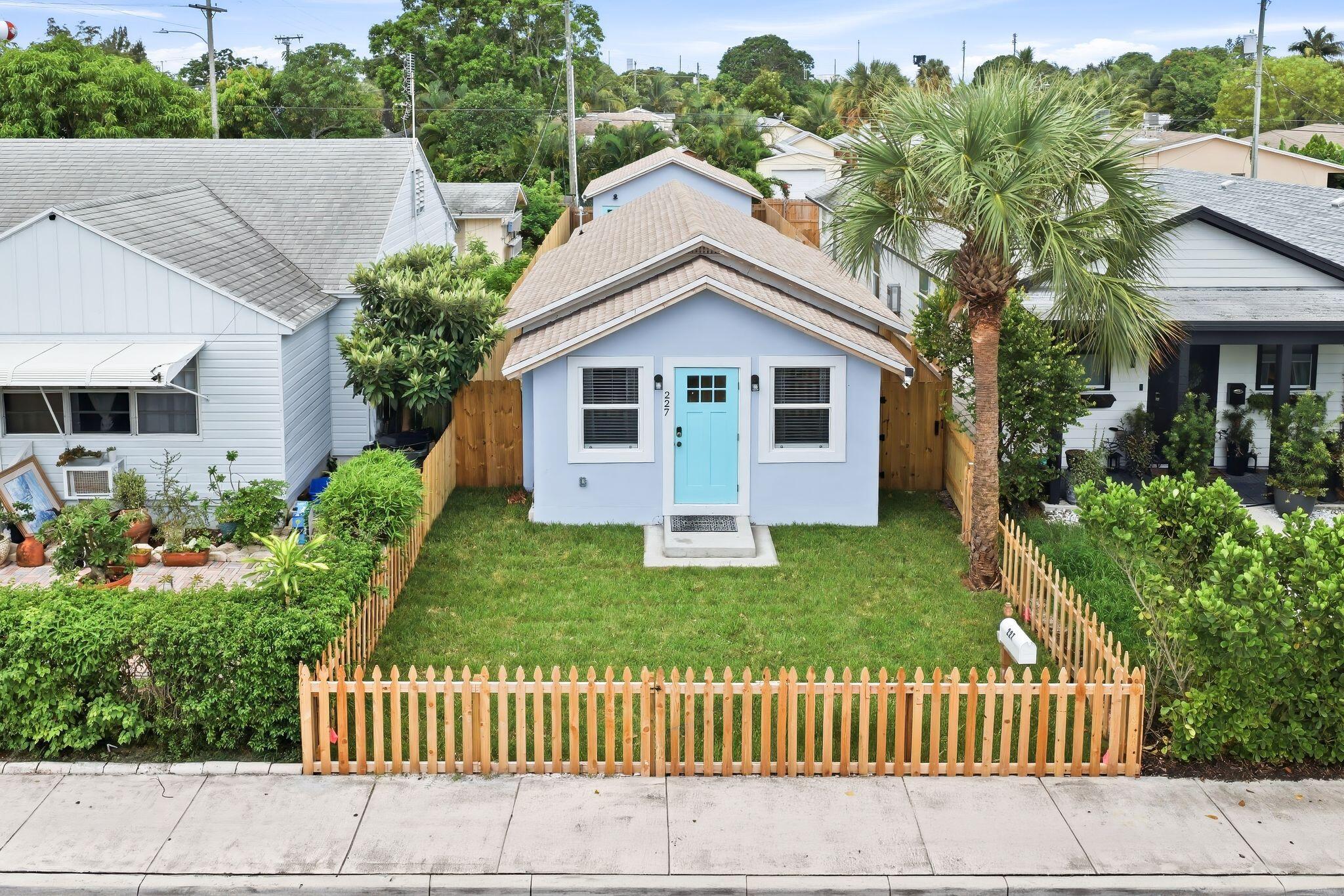 227 S E Street, Lake Worth Beach, FL 33460, Lake Worth Beach