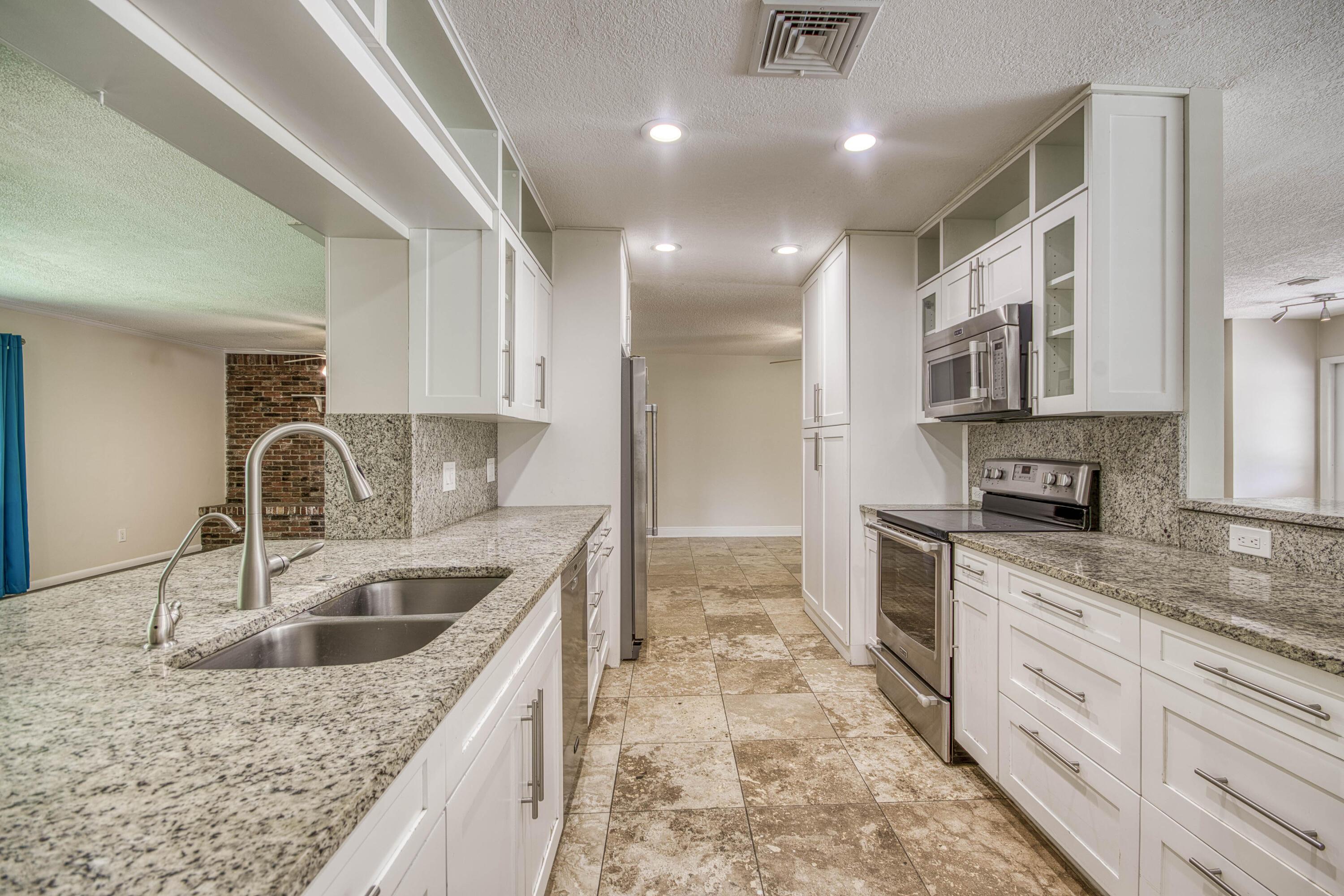 11065 164th Court N, Jupiter, FL 33478, Jupiter - Photo 4