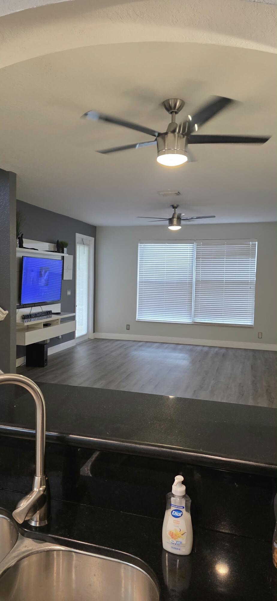 2370 Center Stone Lane, Riviera Beach, FL 33404, Riviera Beach - Photo 5