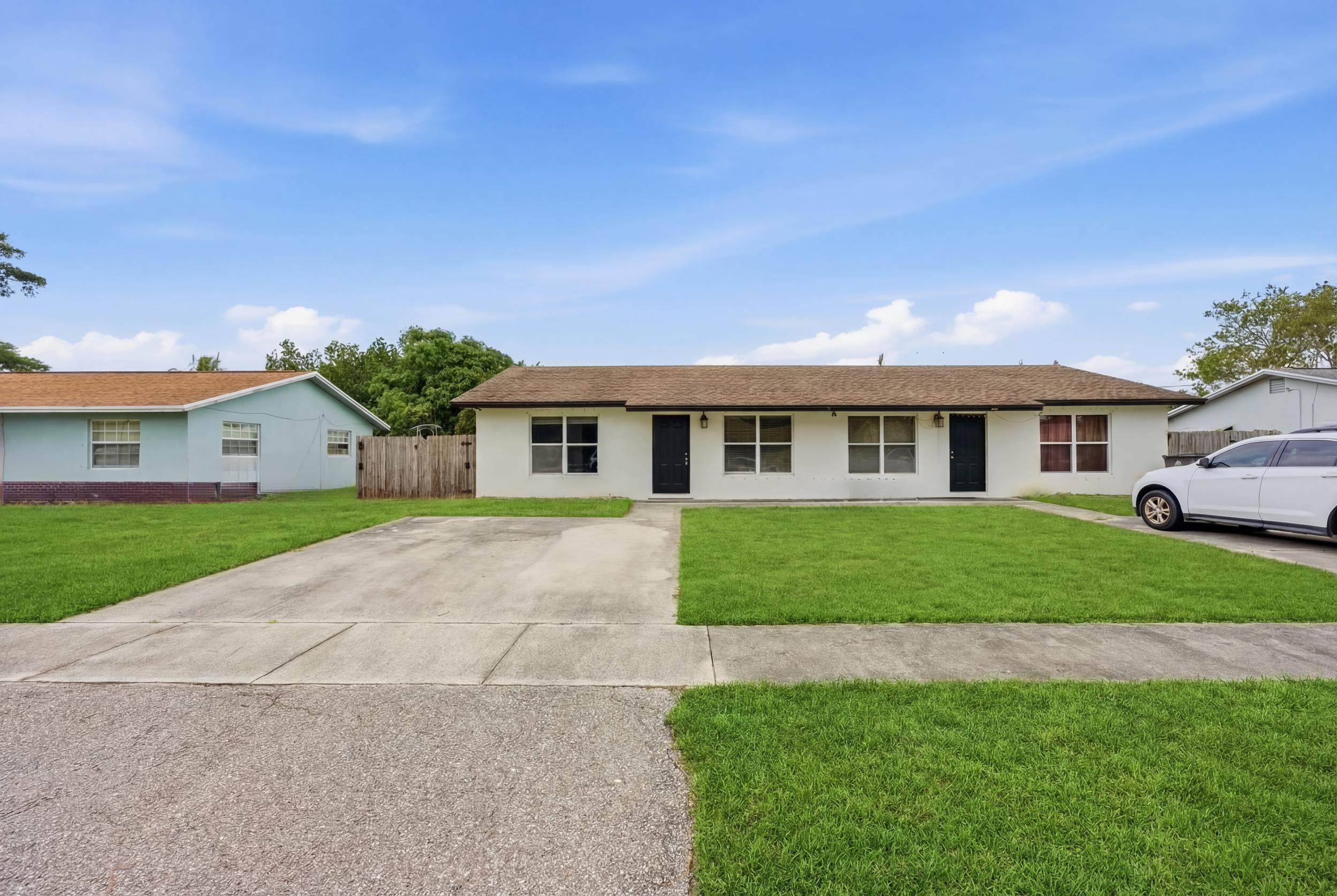3847 Roan Court E, West Palm Beach, FL 33403, West Palm Beach - Photo 3