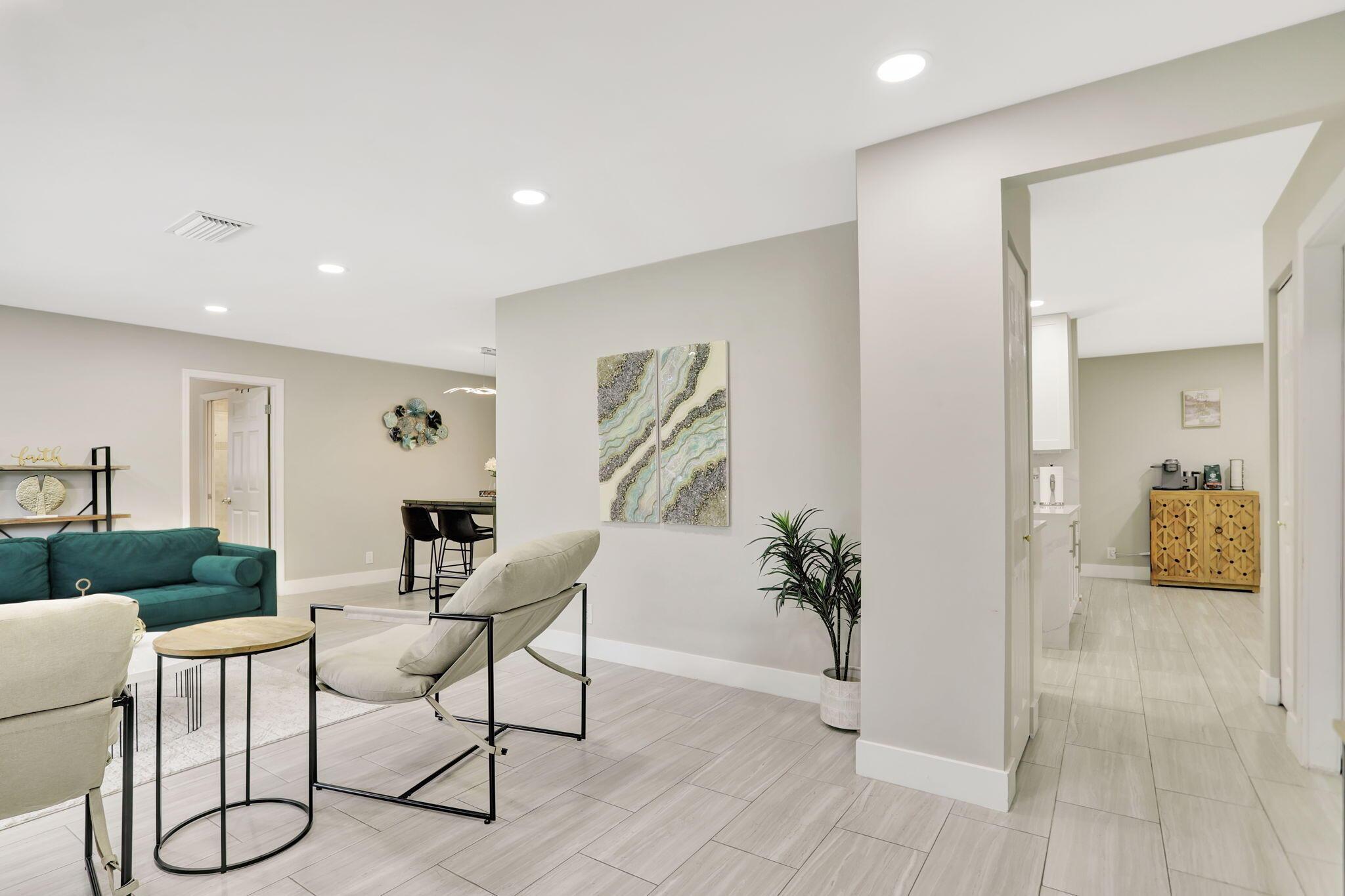 1035 NW 5TH Avenue, Boca Raton, FL 33432, Boca Raton - Photo 3