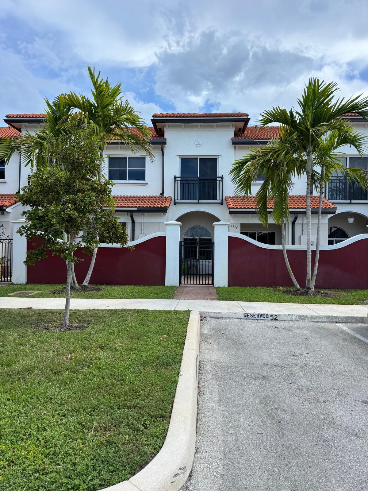 3536 NW 29TH Place 3536, Lauderdale Lakes, FL 33311, Lauderdale Lakes
