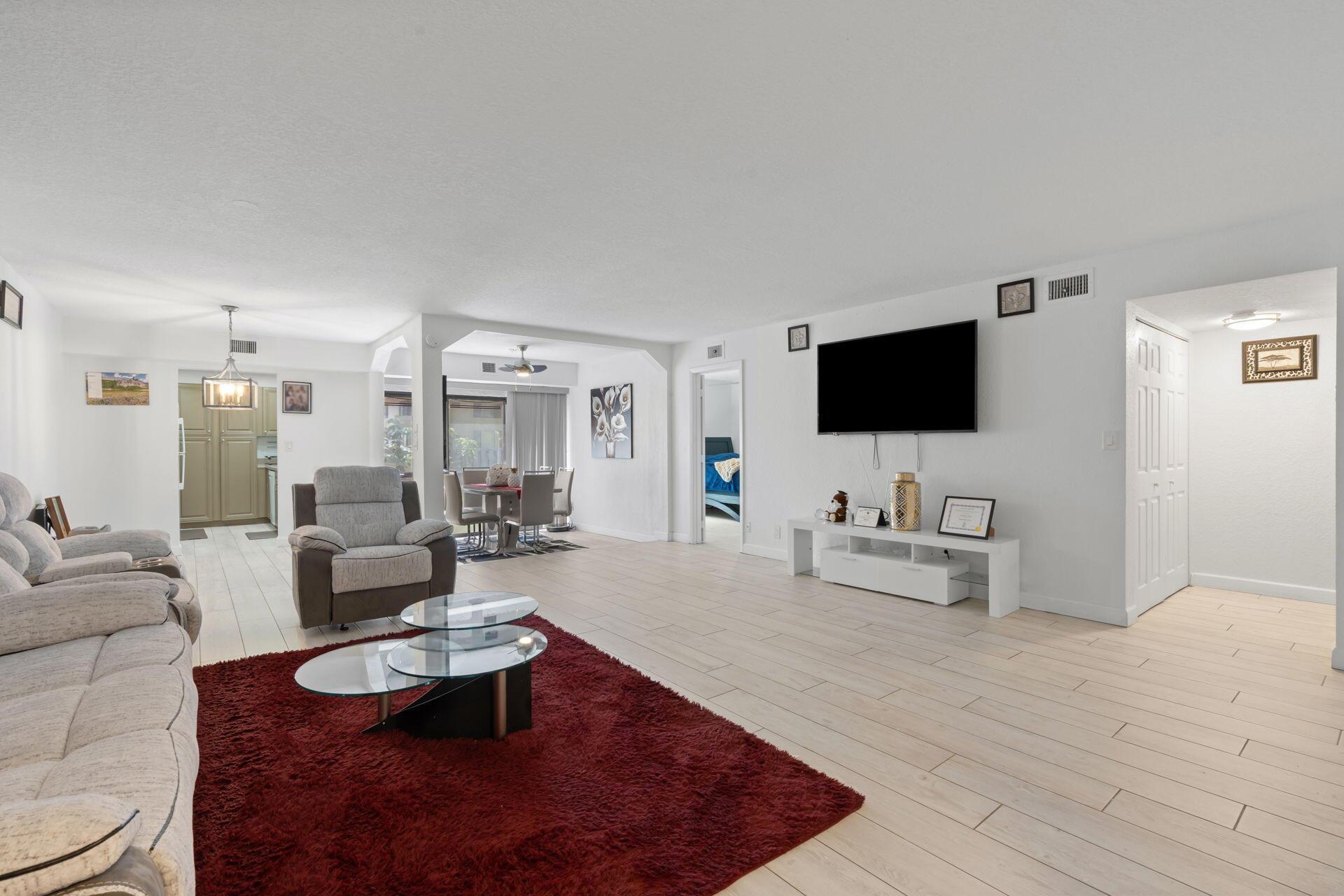 9592 SW 1st Court 13-F, Coral Springs, FL 33071, Coral Springs - Photo 3