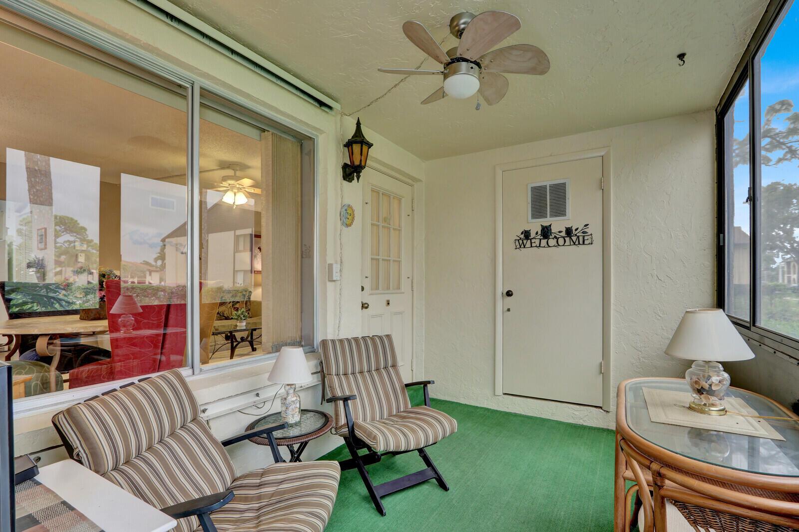 338 Knotty Pine Circle D-1, Greenacres, FL 33463, Greenacres - Photo 3