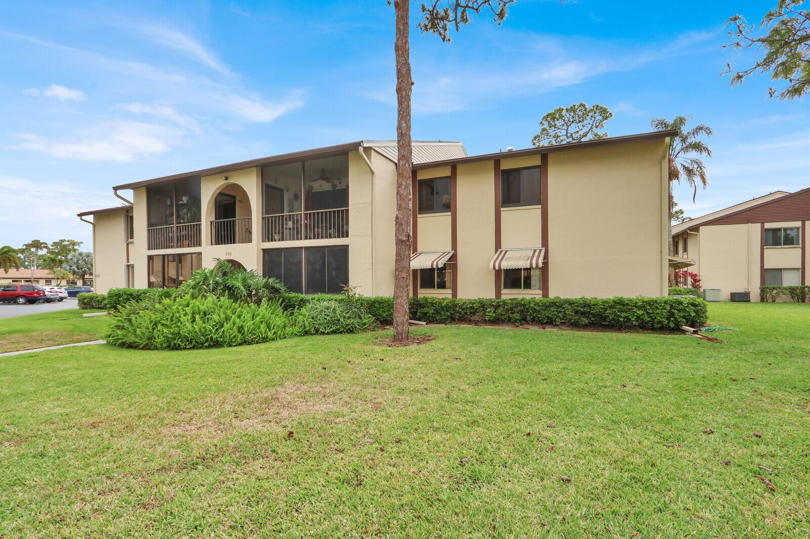 338 Knotty Pine Circle D-1, Greenacres, FL 33463, Greenacres