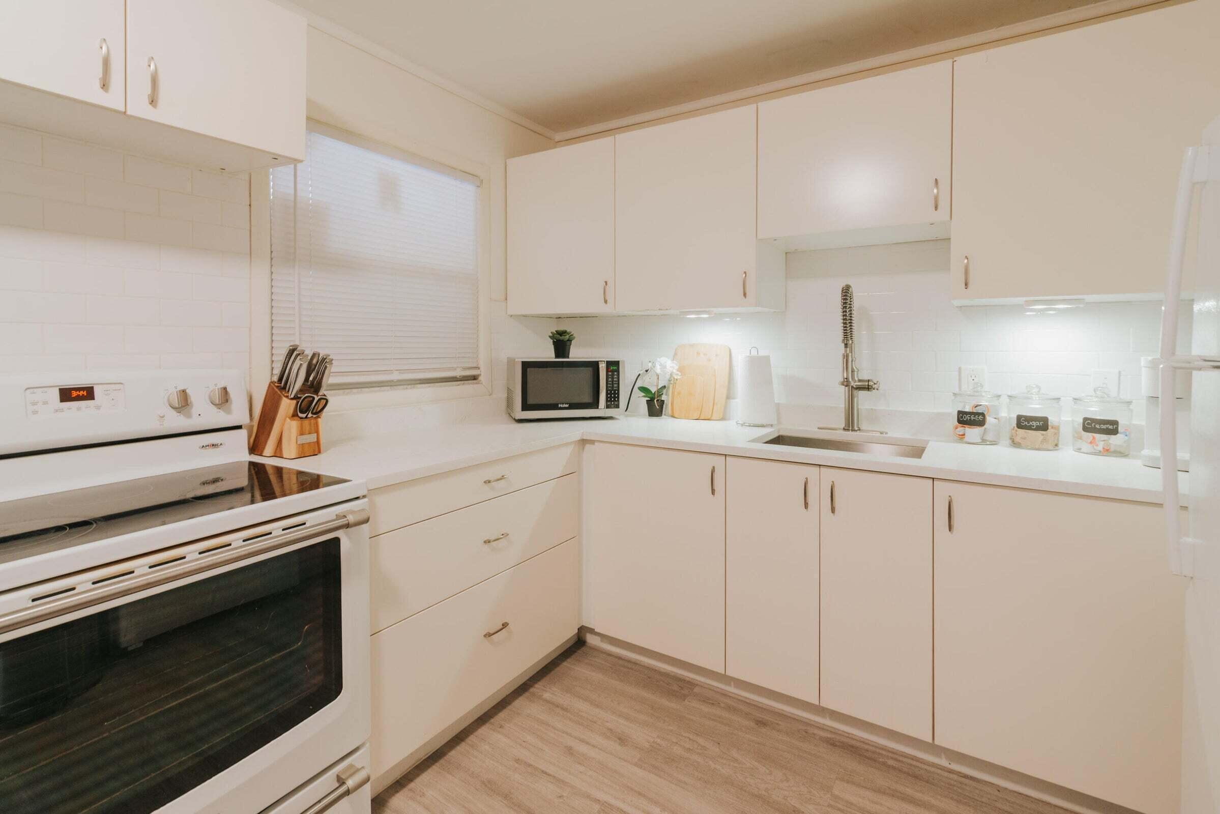 711 Tuscaloosa Street 1, West Palm Beach, FL 33405, West Palm Beach - Photo 2