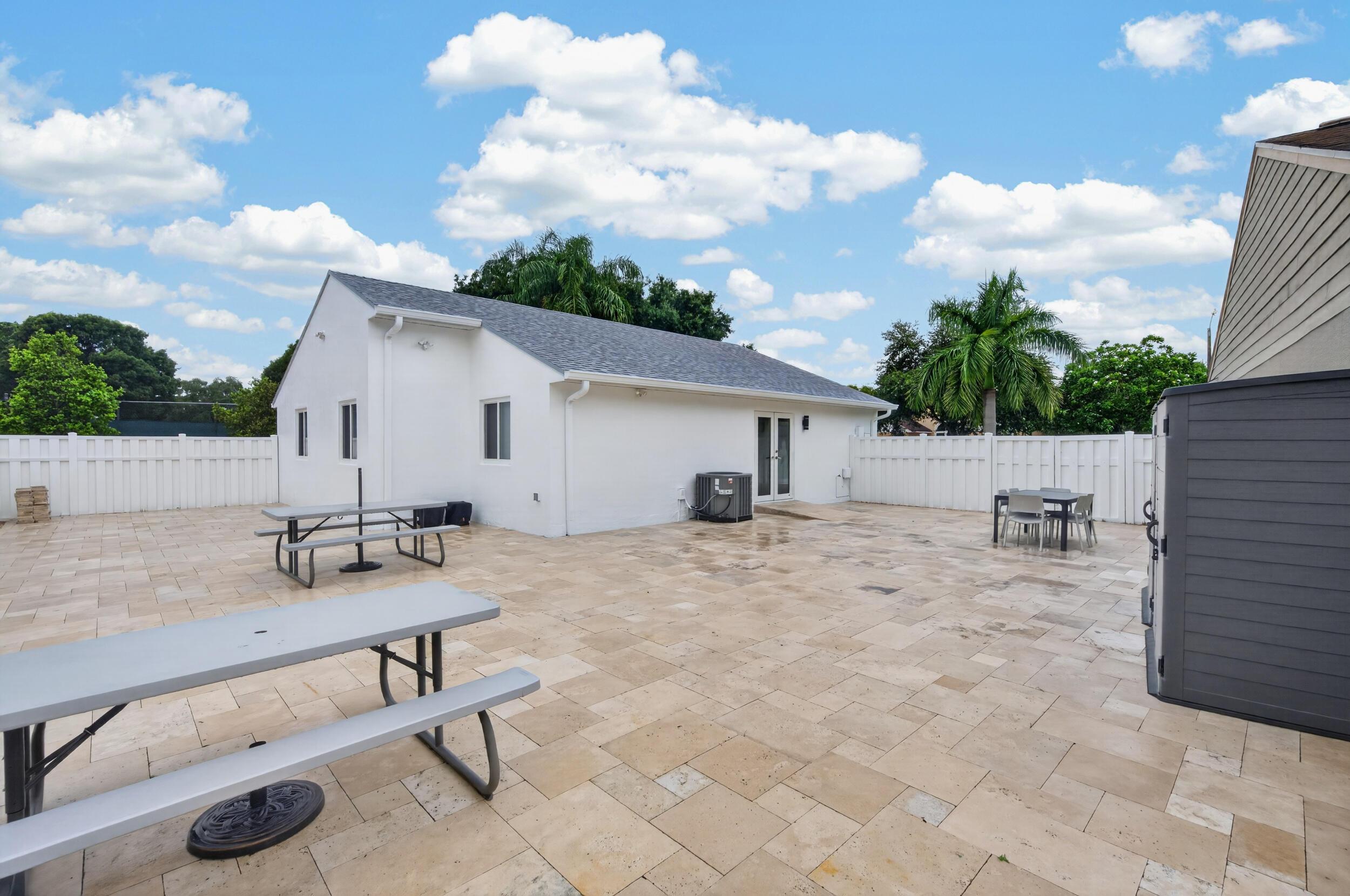 1271 SW 85TH Terrace, Pembroke Pines, FL 33025, Pembroke Pines - Photo 2