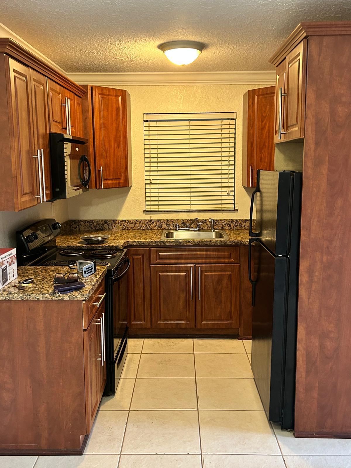 1925 Madison Street 23, Hollywood, FL 33020, Hollywood
