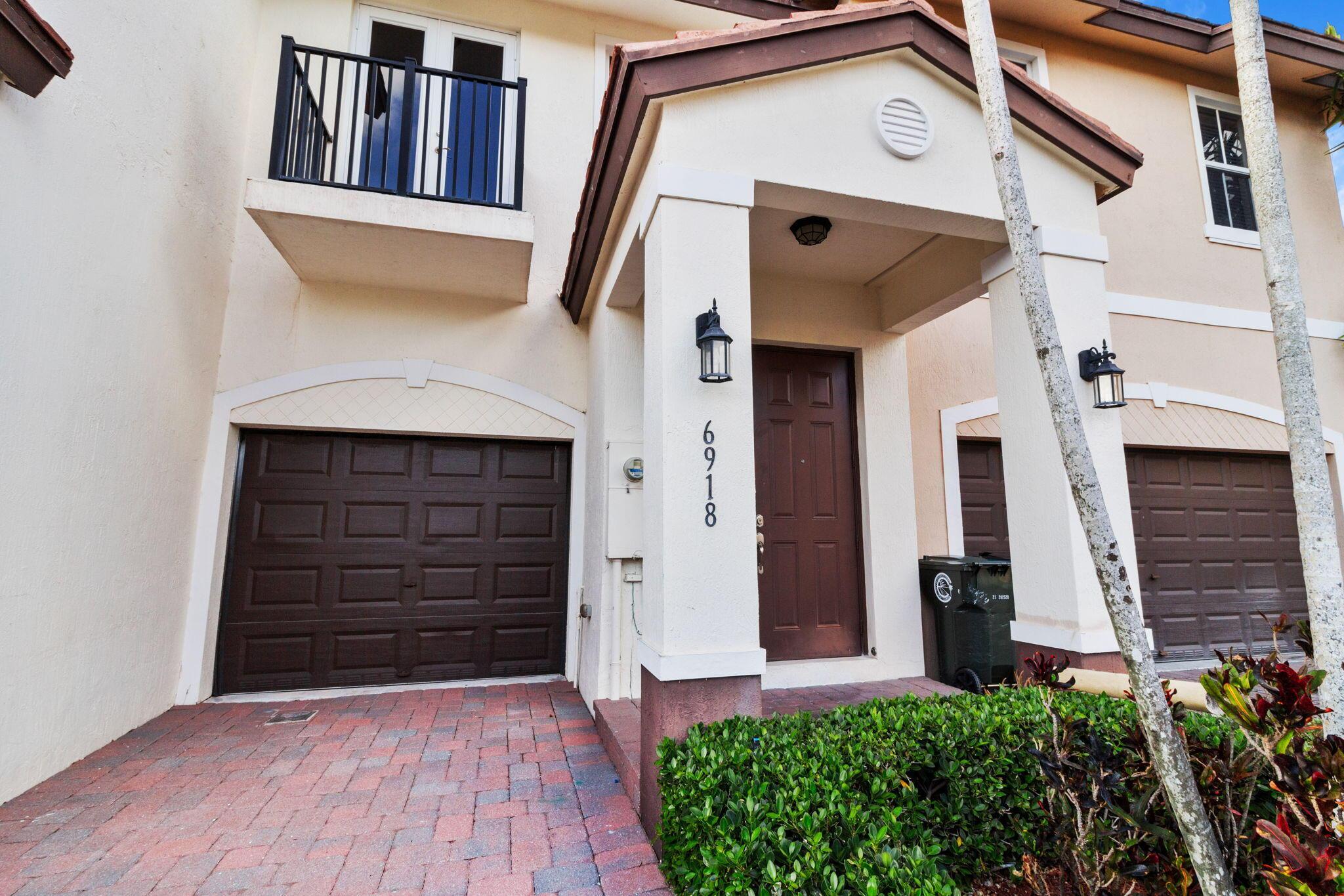 6918 LONG PINE Circle, Coconut Creek, FL 33073, Coconut Creek - Photo 2