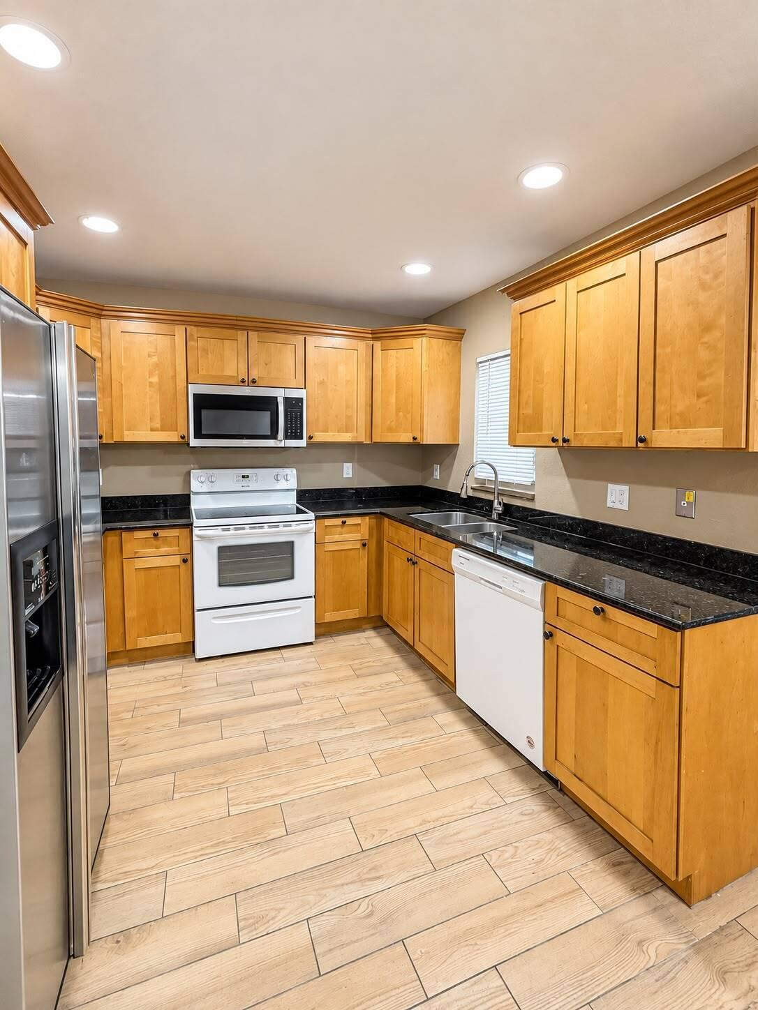 171 SE 3RD Street B, Deerfield Beach, FL 33441, Deerfield Beach