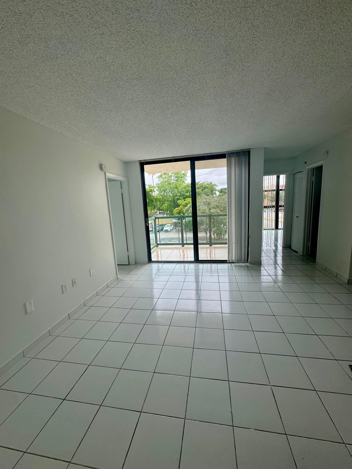 2055 SW 122ND Avenue 328, Miami, FL 33175, Miami