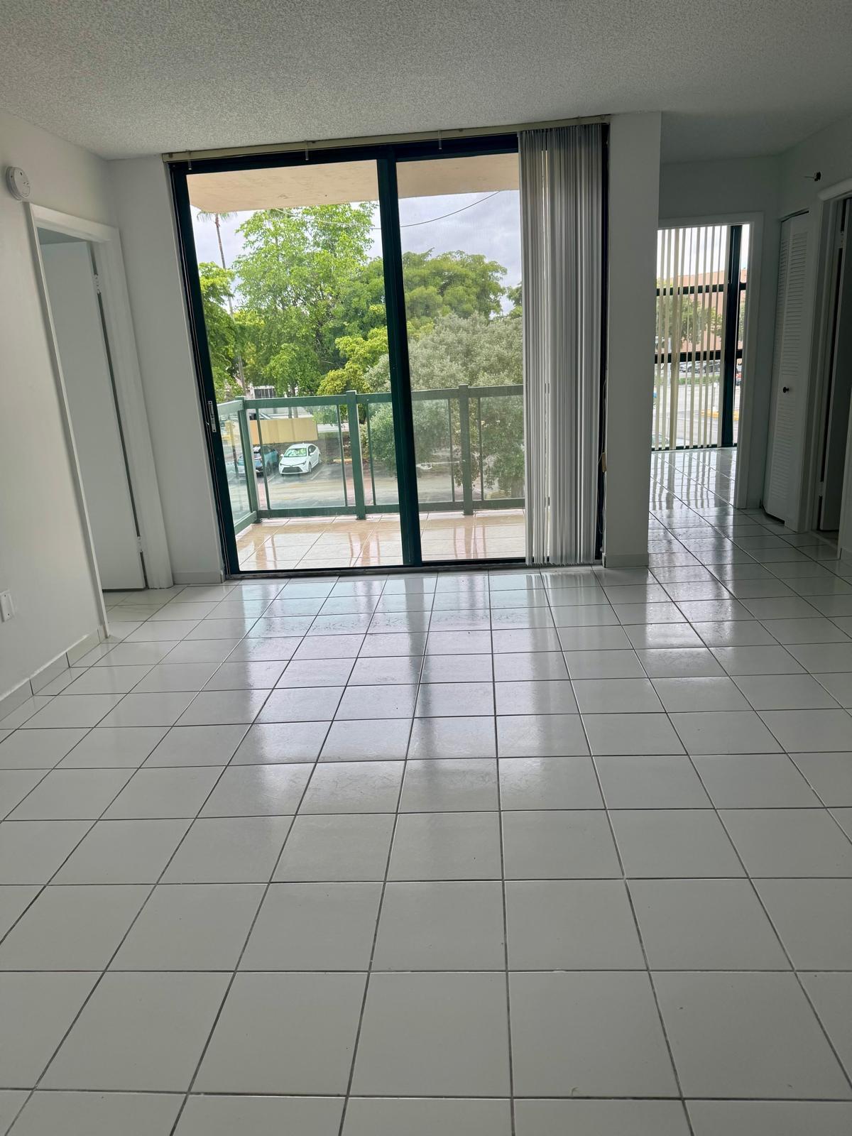 2055 SW 122ND Avenue 328, Miami, FL 33175, Miami - Photo 5