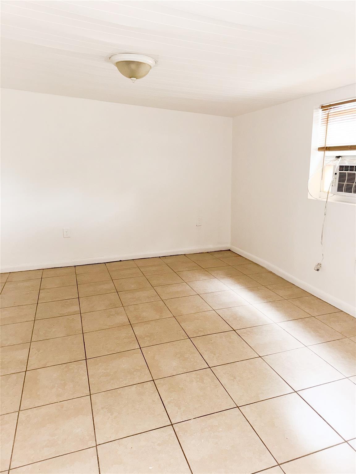 1405 NW 6TH Avenue, Fort Lauderdale, FL 33311, Fort Lauderdale - Photo 5