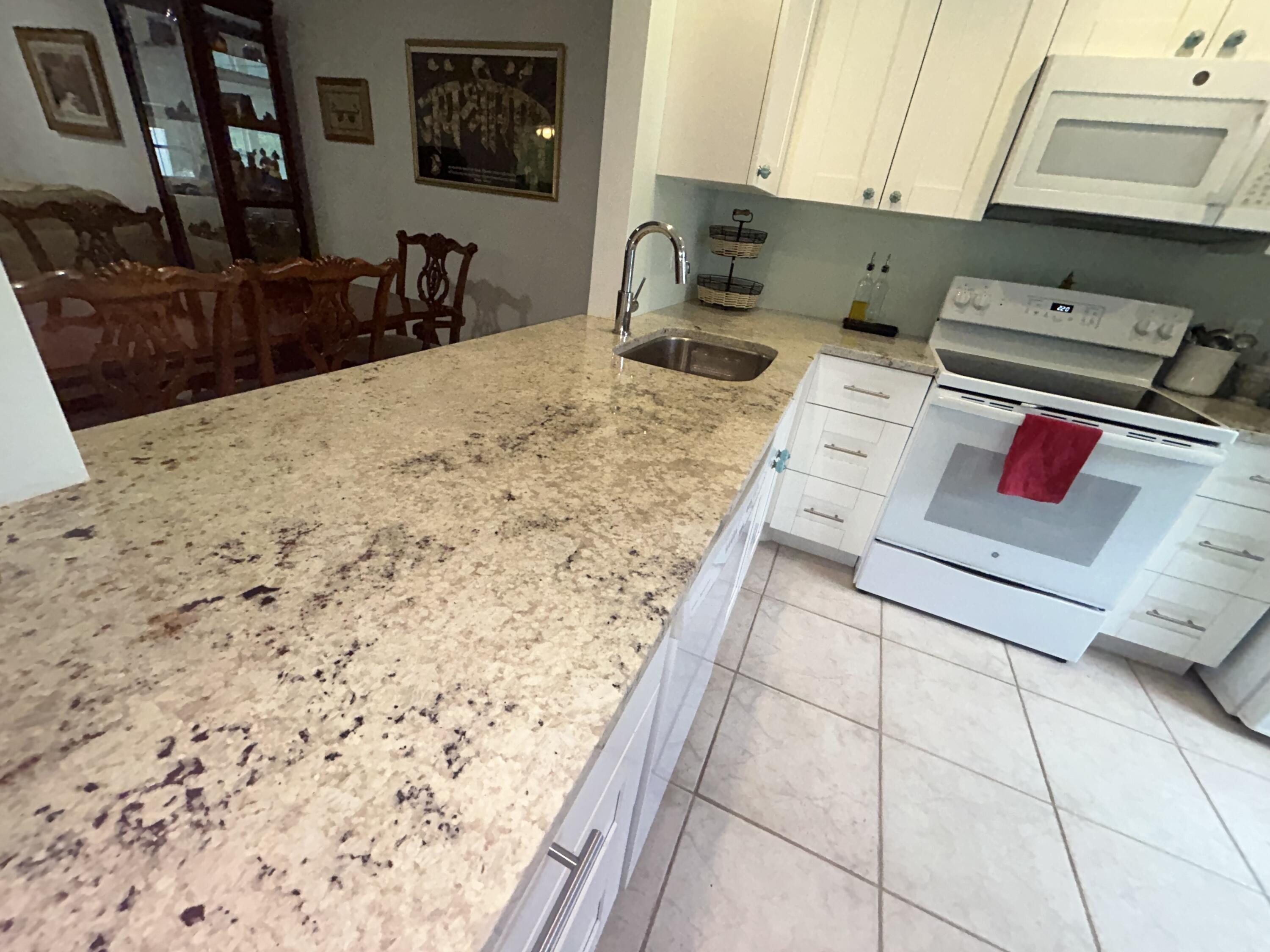 878 Worcester Lane, Lake Worth, FL 33467, Lake Worth - Photo 5