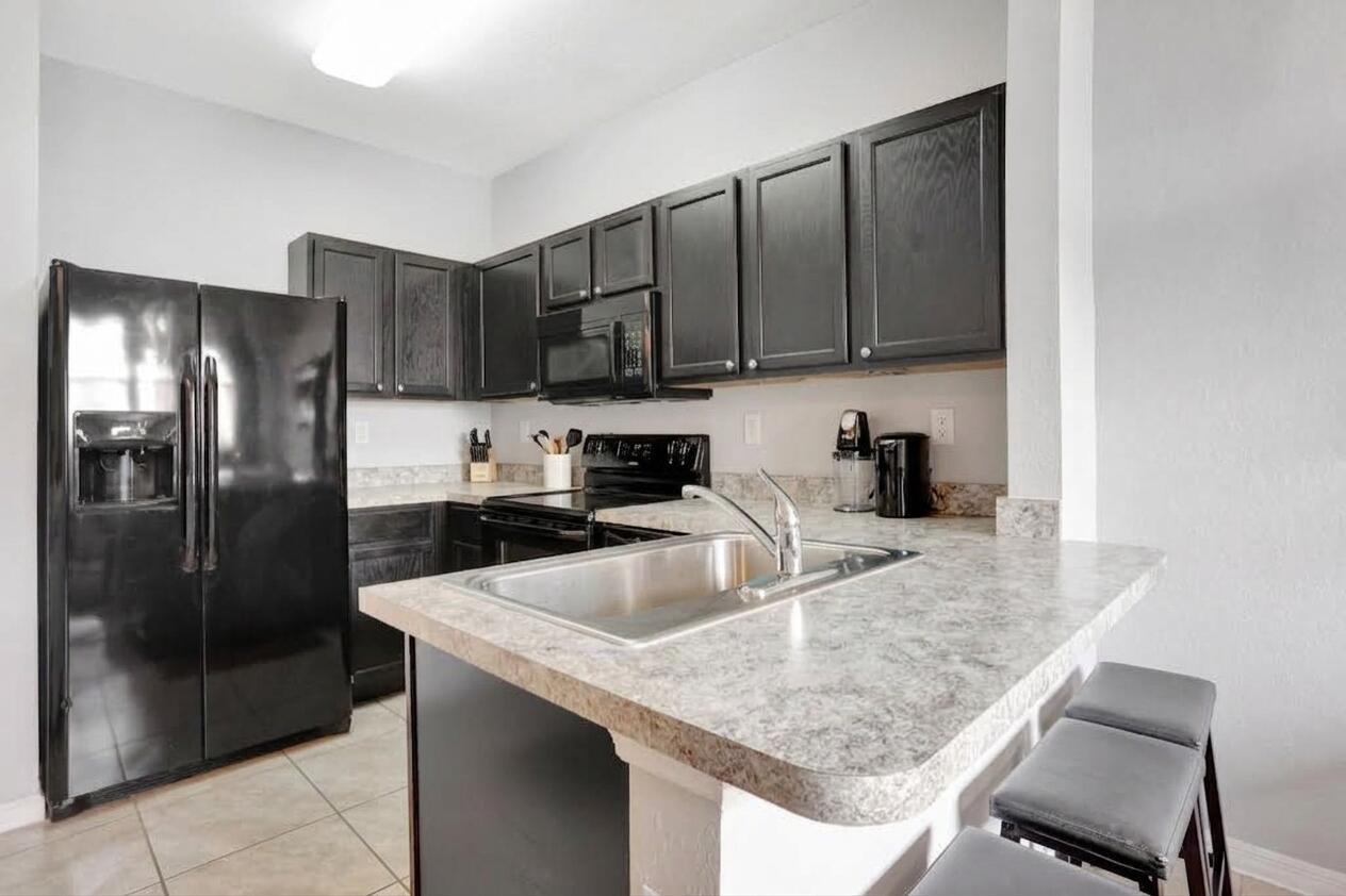3513 NW 29TH Court, Lauderdale Lakes, FL 33311, Lauderdale Lakes - Photo 4