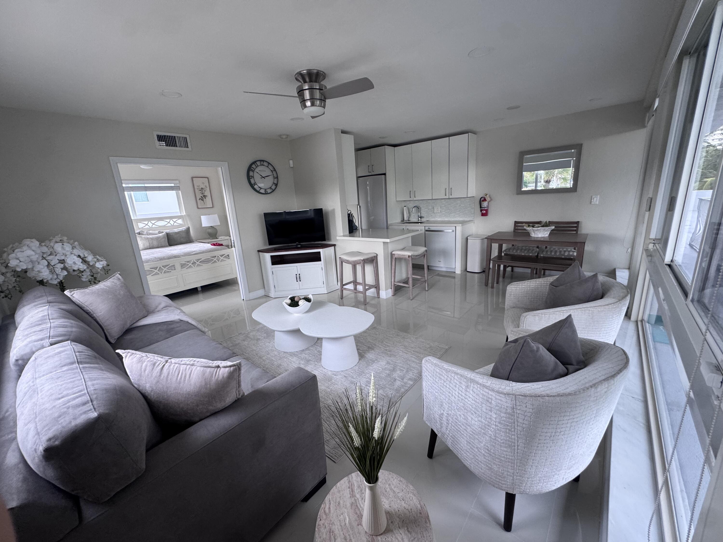1705 N Riverside Drive 8, Pompano Beach, FL 33062, Pompano Beach - Photo 4