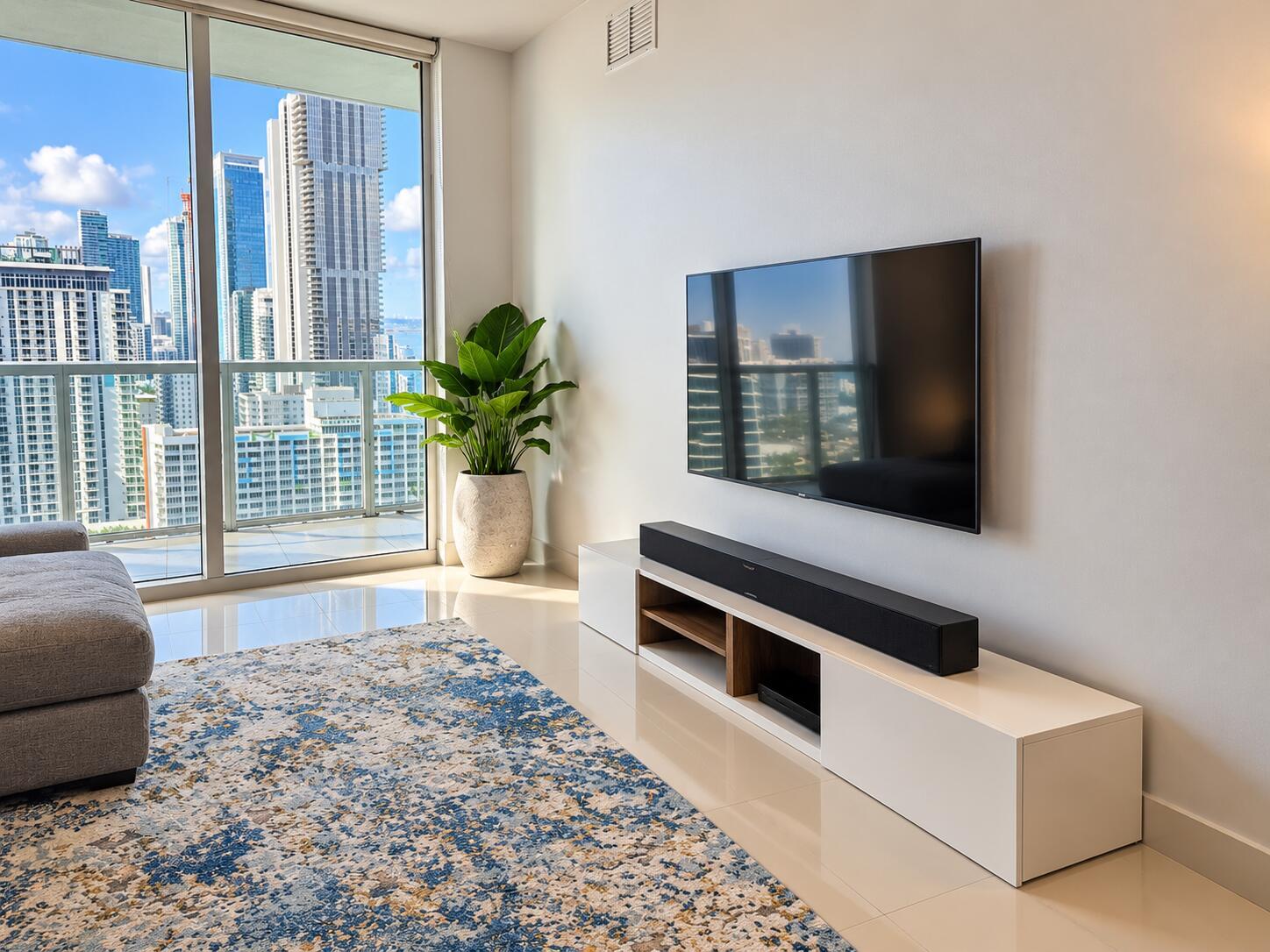 1900 N Bayshore Drive 2604, Miami, FL 33132, Miami - Photo 4