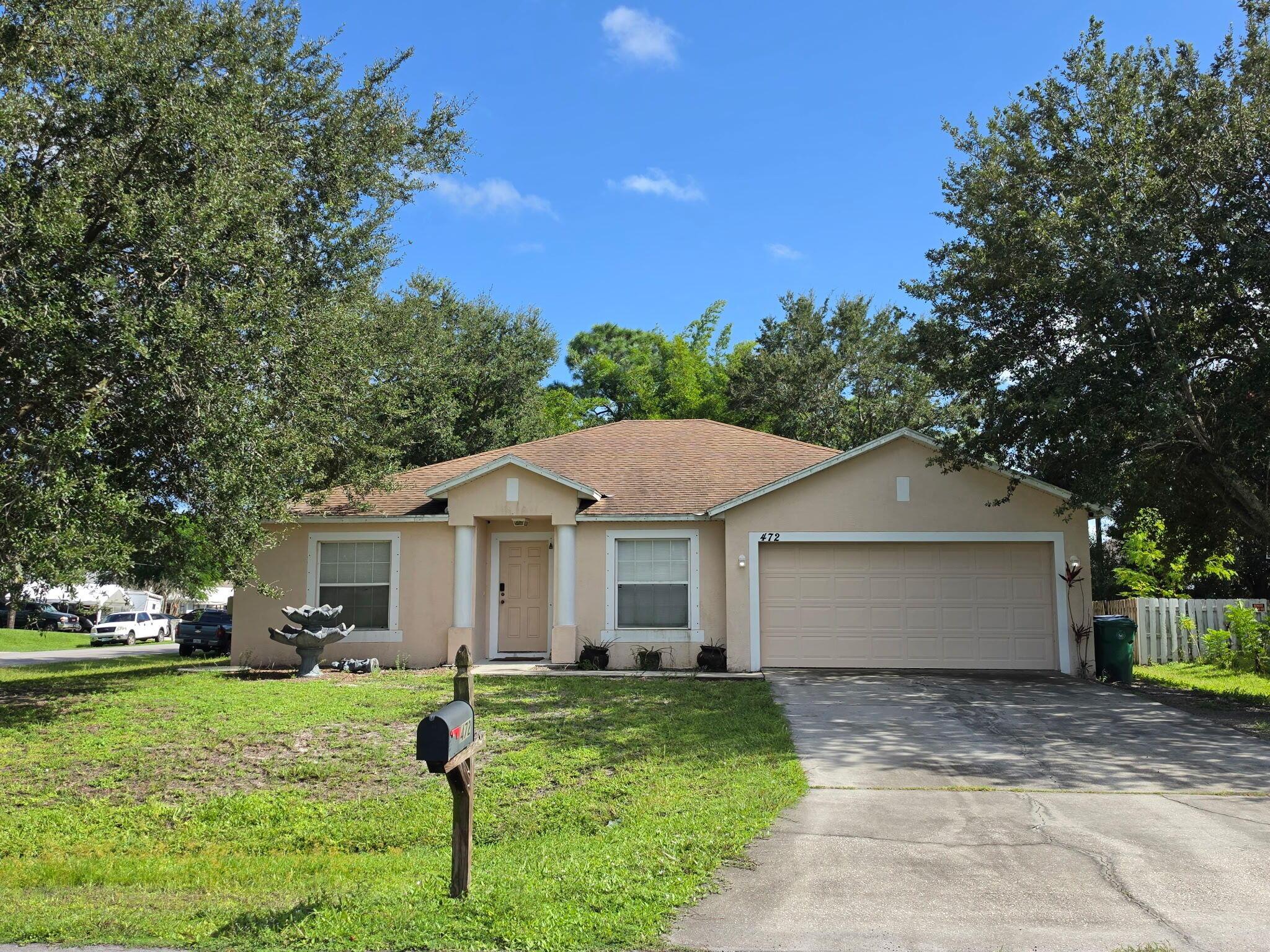 472 SE Justine Terrace, Port St. Lucie, FL 34983, Port St. Lucie - Photo 2