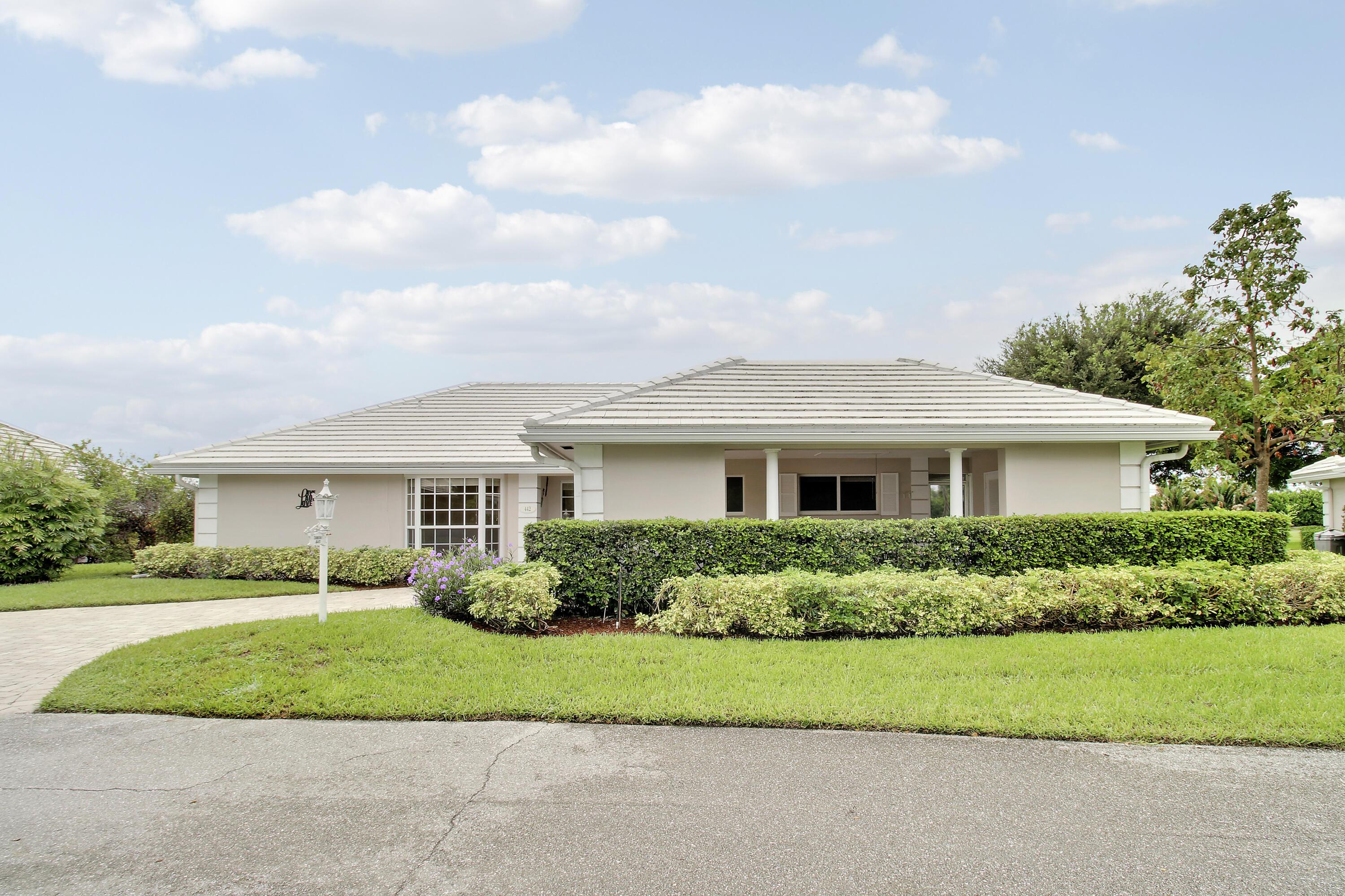 442 FRENCH ROYALE Circle, Atlantis, FL 33462, Atlantis - Photo 2