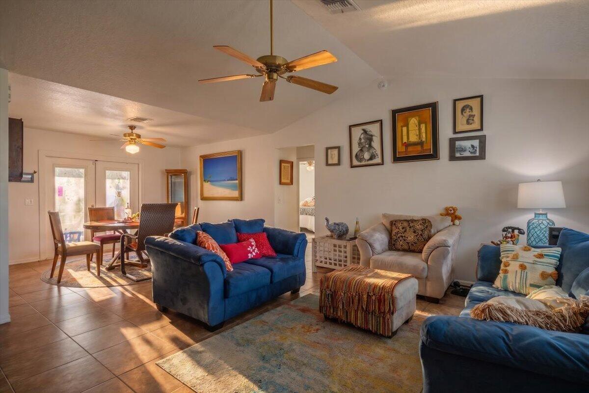 3640 3rd Place, Vero Beach, FL 32968, Vero Beach - Photo 4