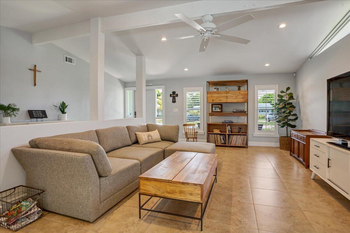 1110 SW 15th Street, Boca Raton, FL 33486, Boca Raton - Photo 3