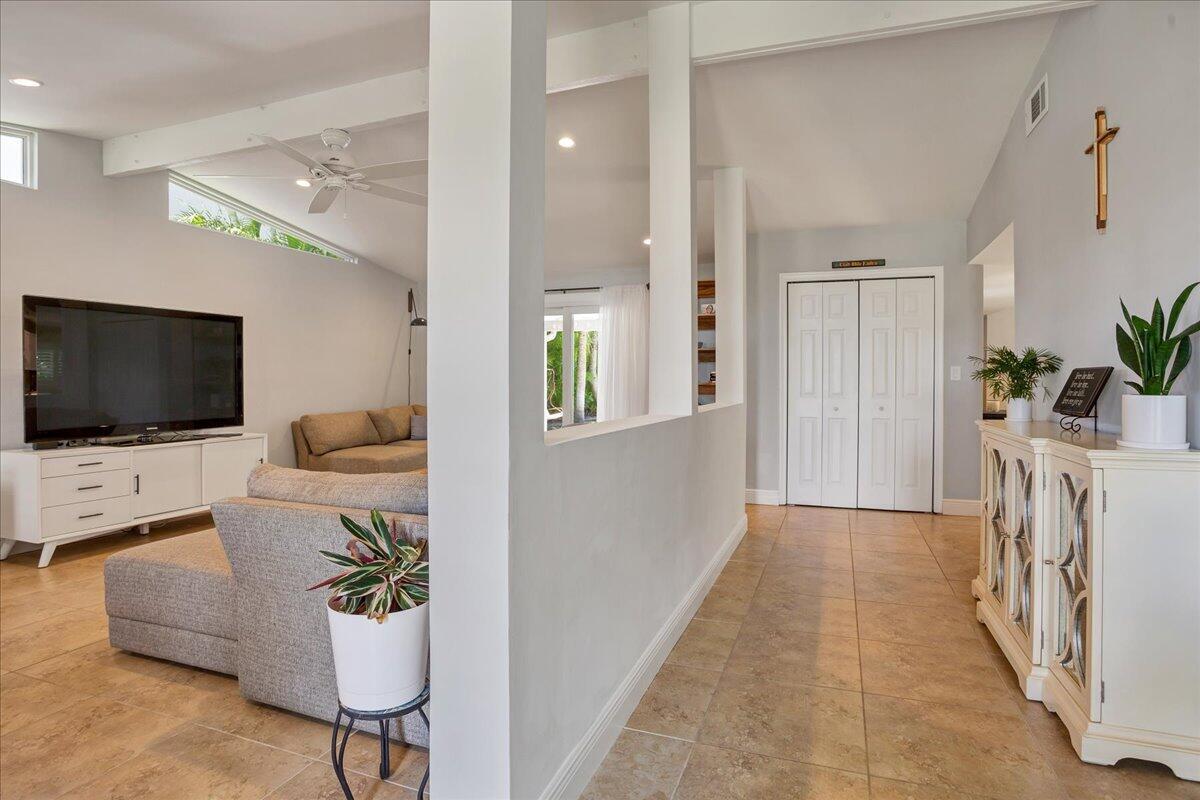 1110 SW 15th Street, Boca Raton, FL 33486, Boca Raton - Photo 4