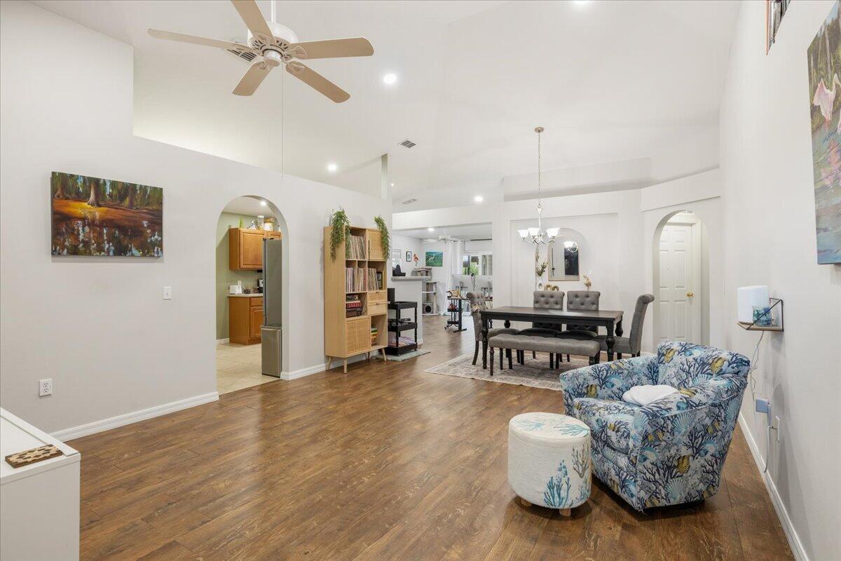 8080 Westfield Circle, Vero Beach, FL 32966, Vero Beach - Photo 4