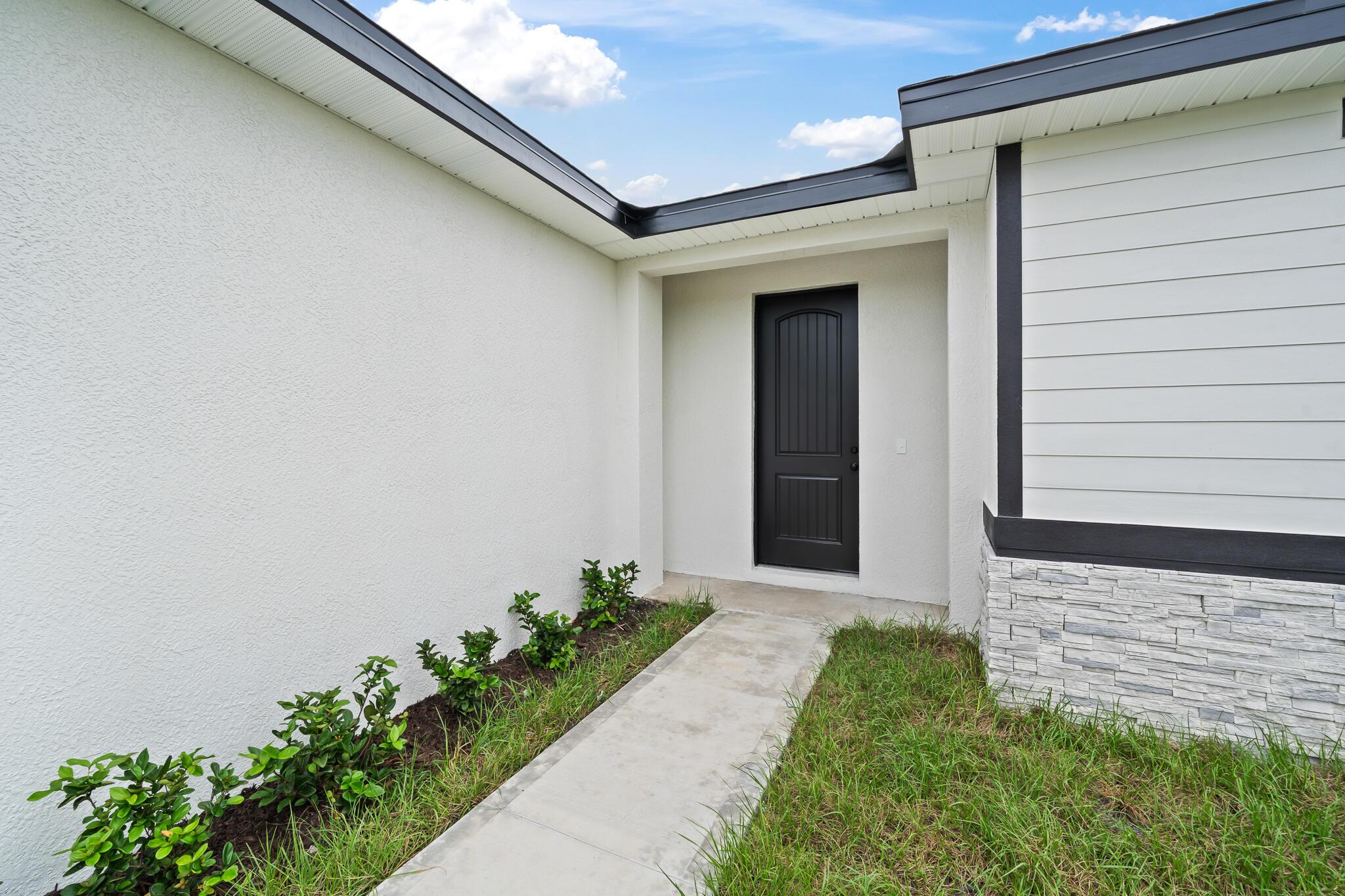 1365 Gilroy Street NW, Palm Bay, FL 32907, Palm Bay - Photo 5