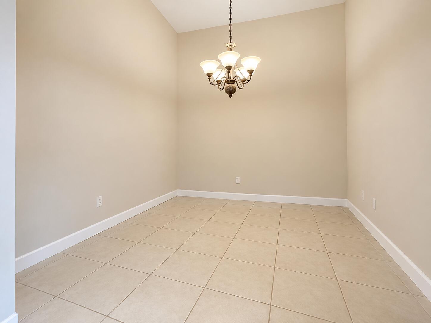 2405 WINDJAMMER Way, West Palm Beach, FL 33411, West Palm Beach - Photo 5