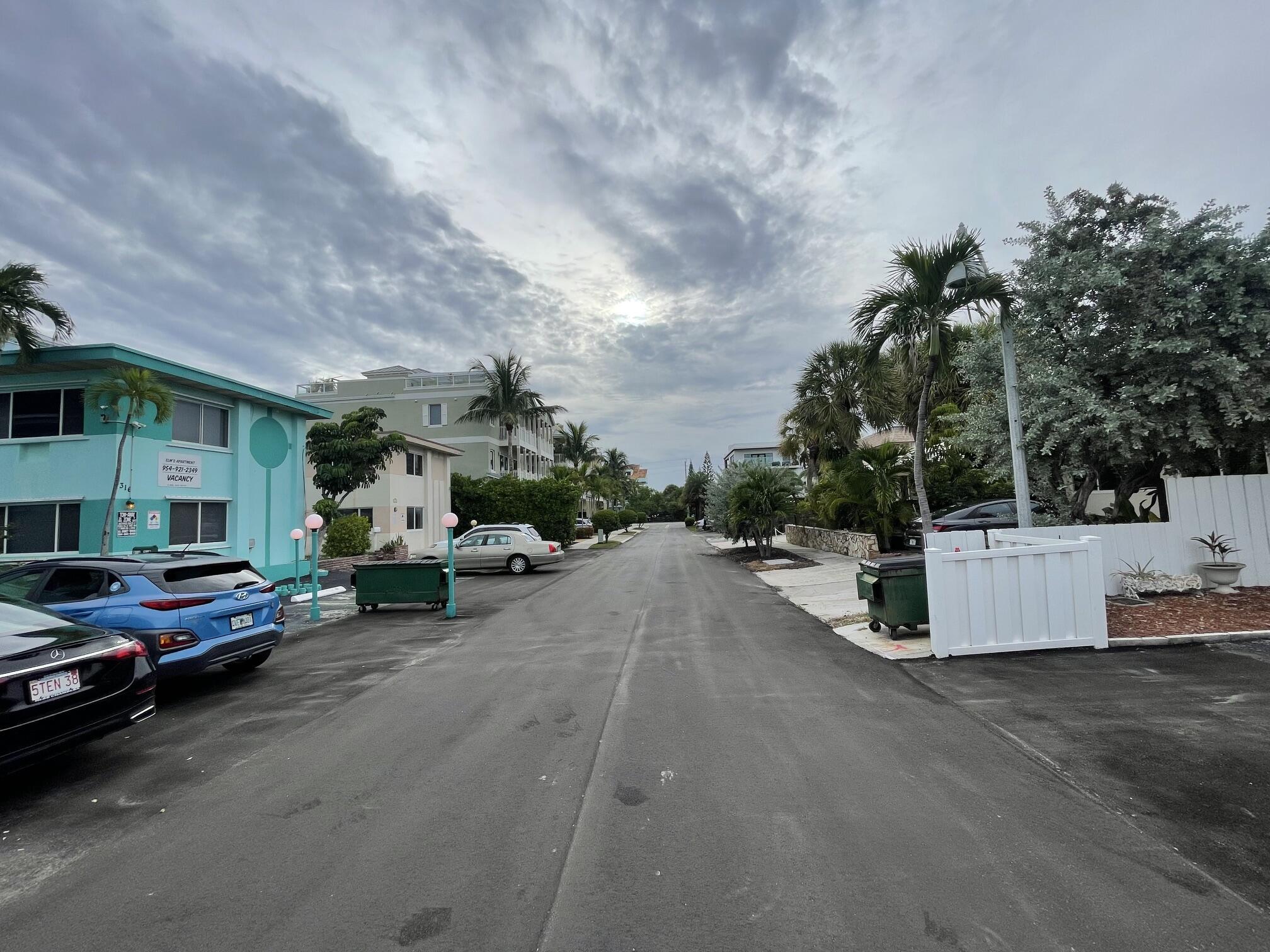 314 Elm Street 3, Hollywood, FL 33019, Hollywood - Photo 4